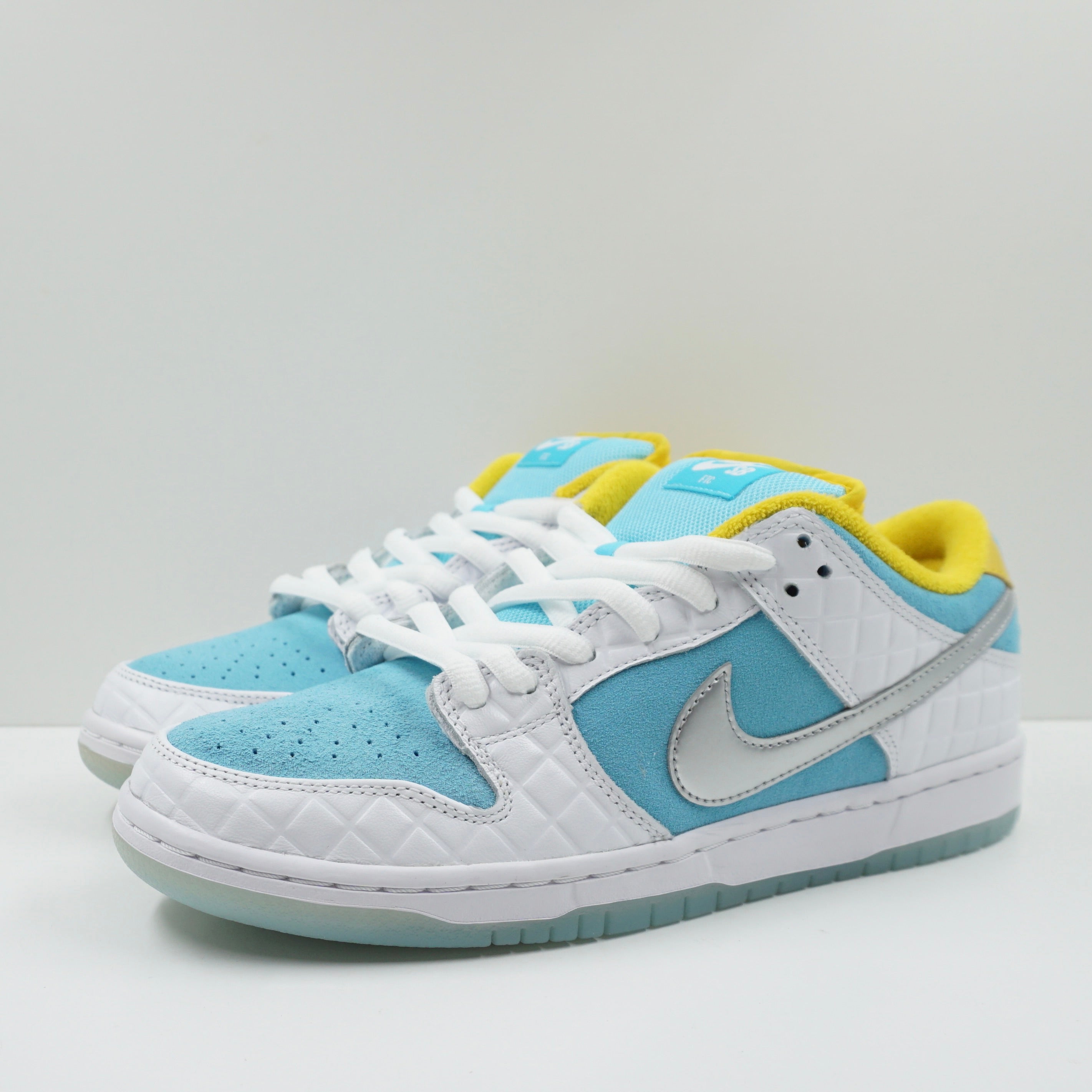 nike dunk lagoon pulse