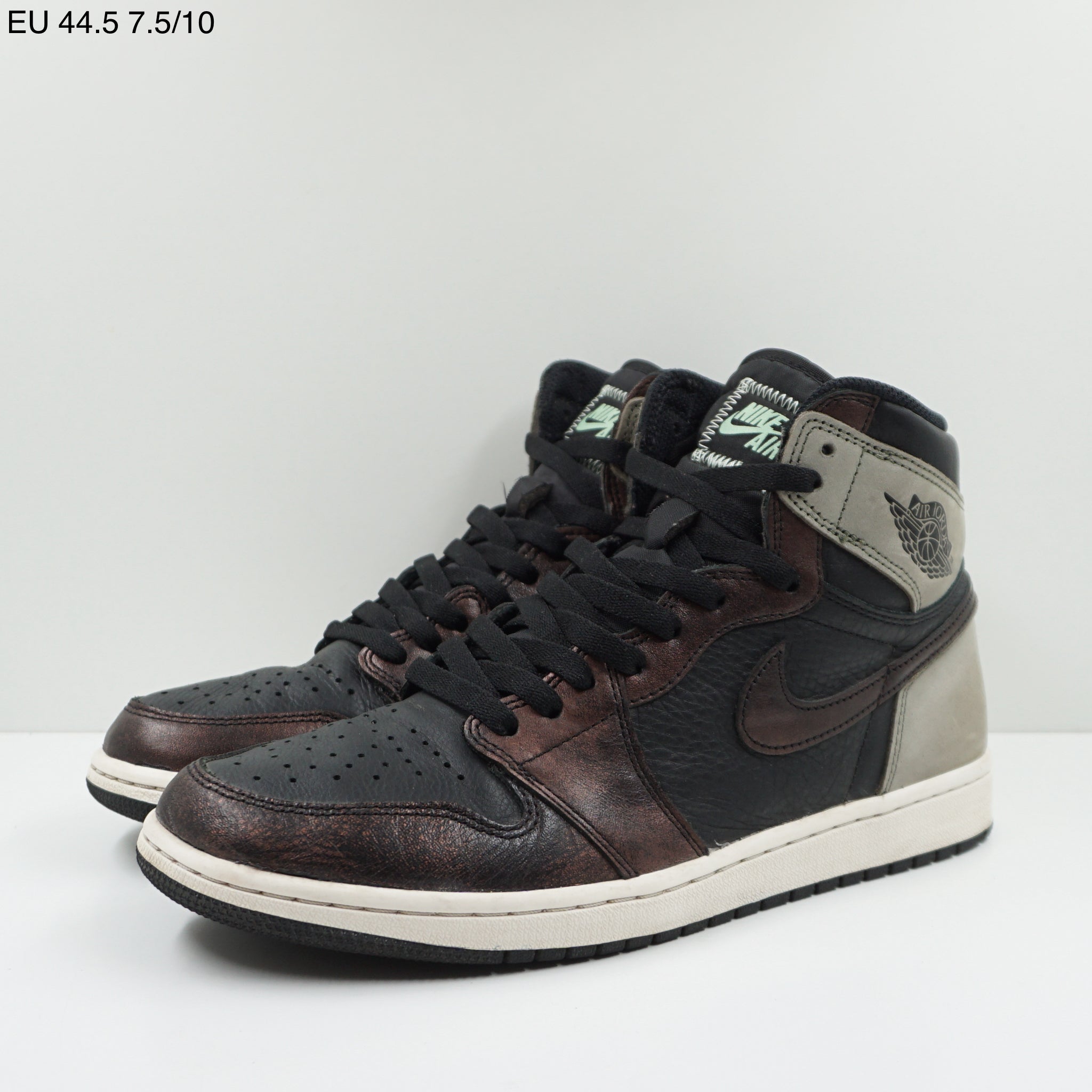 Jordan 1 Retro High Light Army Rust Shadow Patina