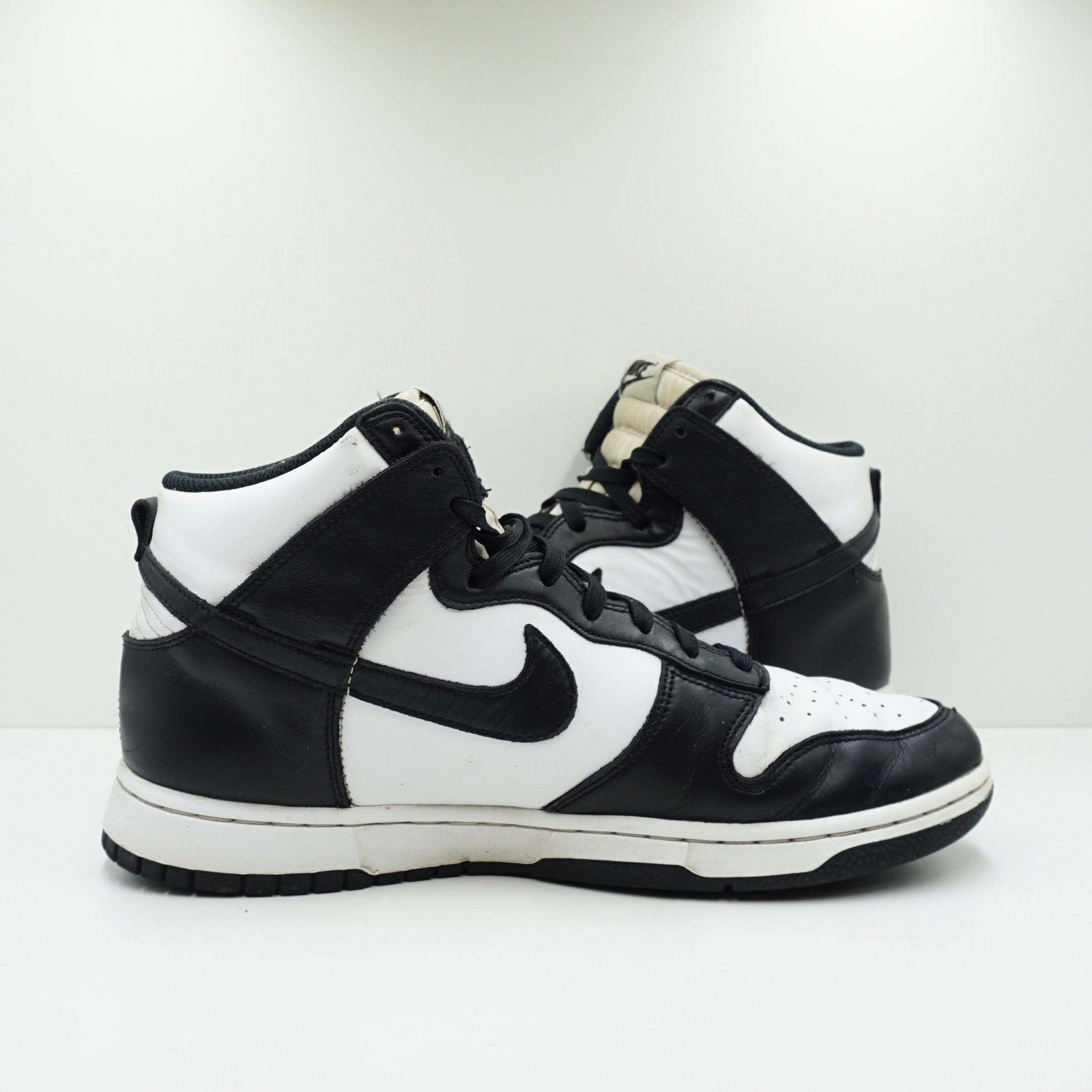 Nike Dunk High Black White
