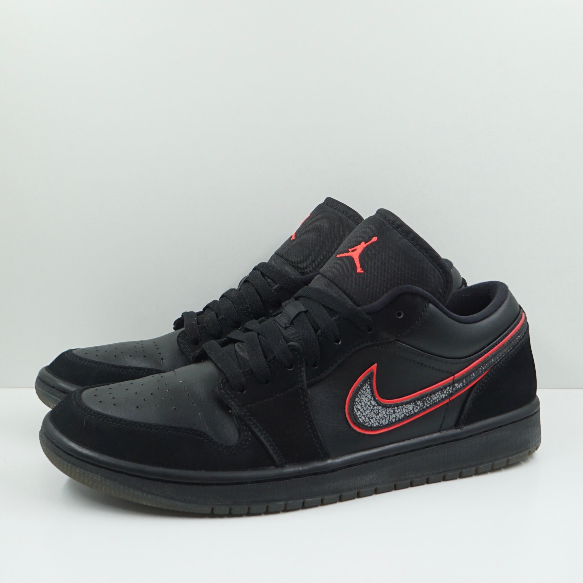 Jordan 1 Low Black Red Orbit