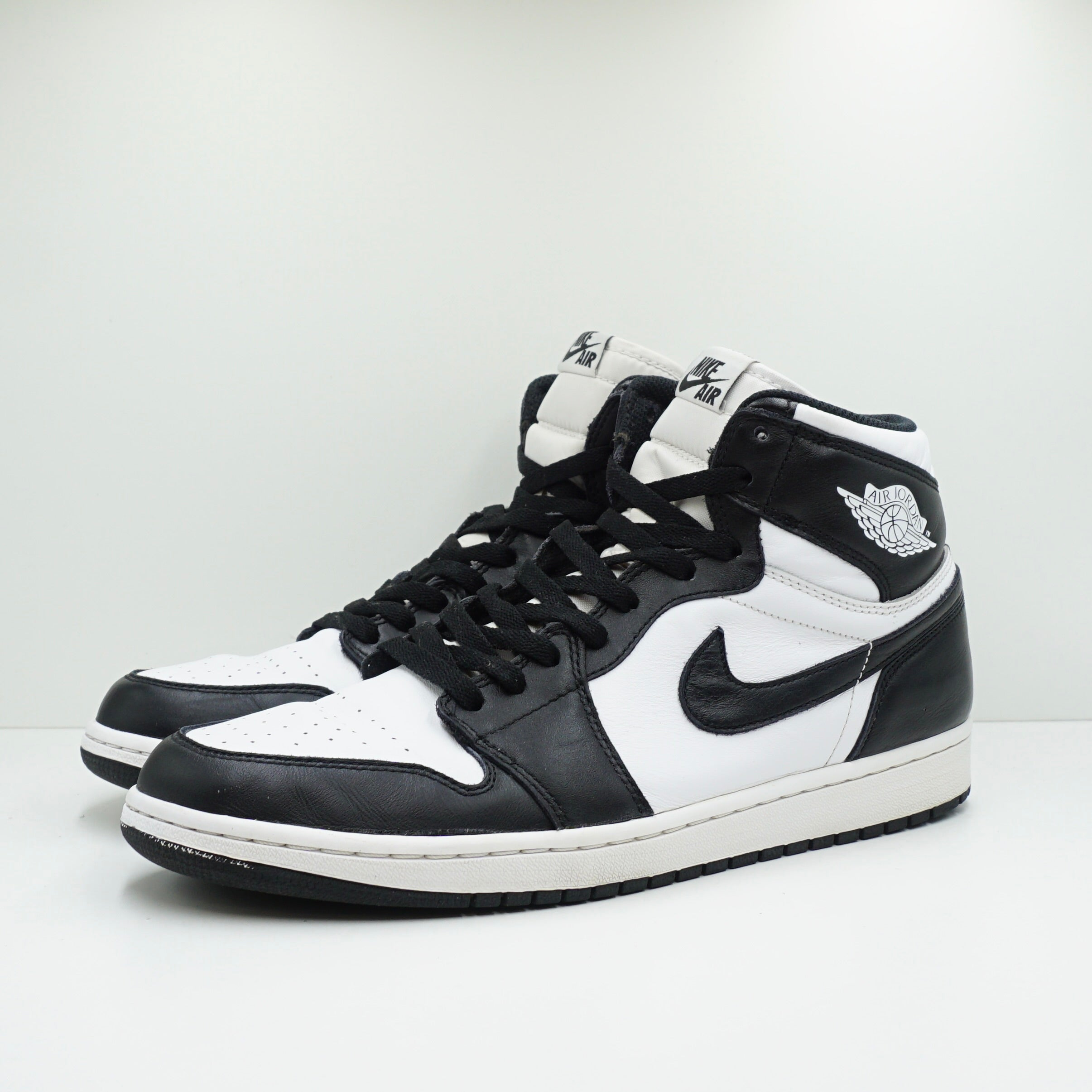 Jordan 1 Retro Black White (2014)