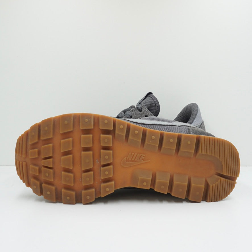 Nike Pegasus 83 Grey (W)