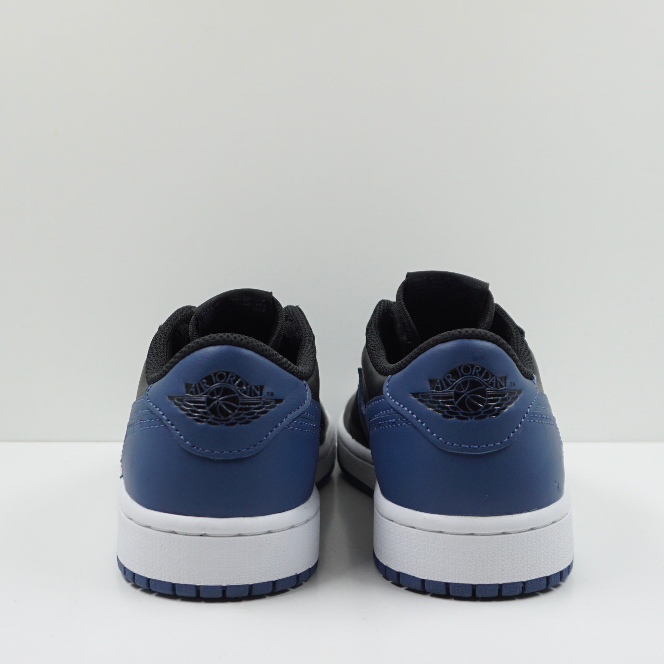 Jordan 1 Retro Low OG Mystic Navy (W)