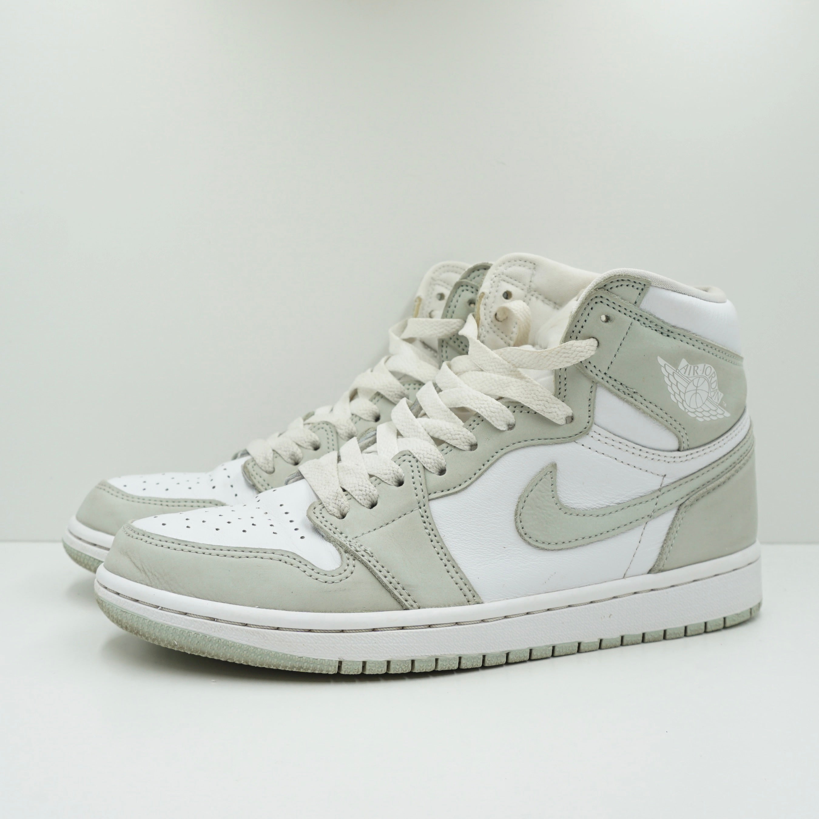 Jordan 1 Retro High OG Seafoam (W)
