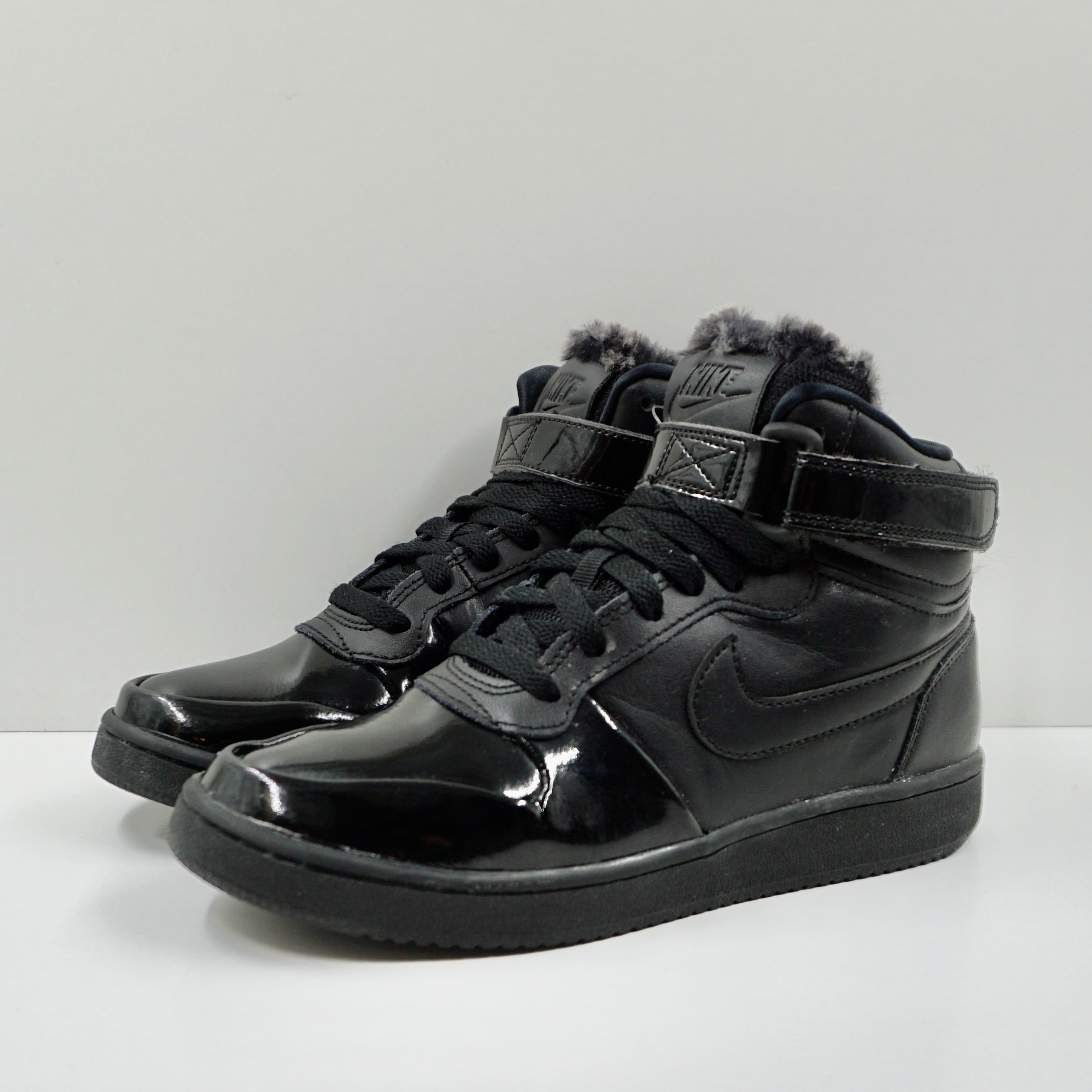 Nike ebernon hotsell mid premium