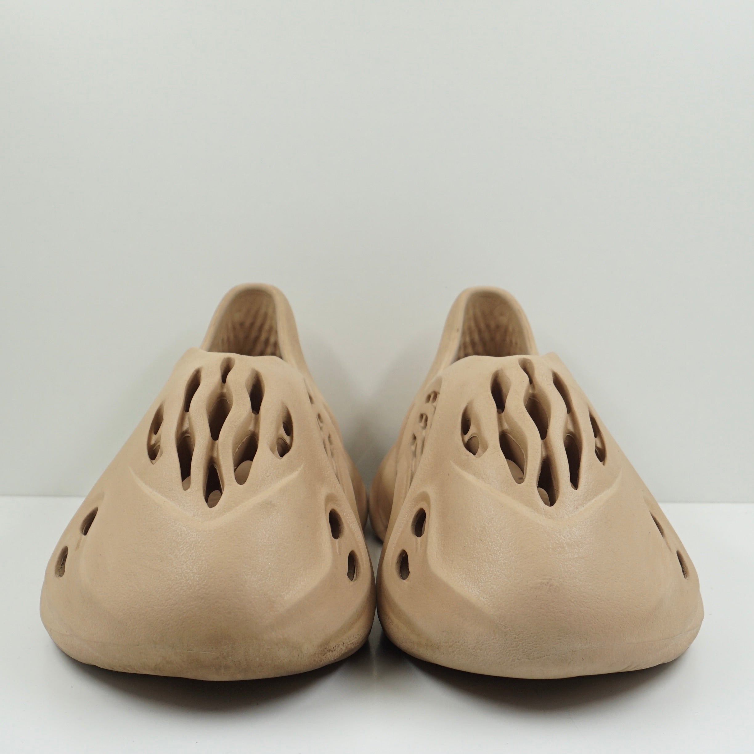 Adidas Yeezy Foam RNNR Ochre