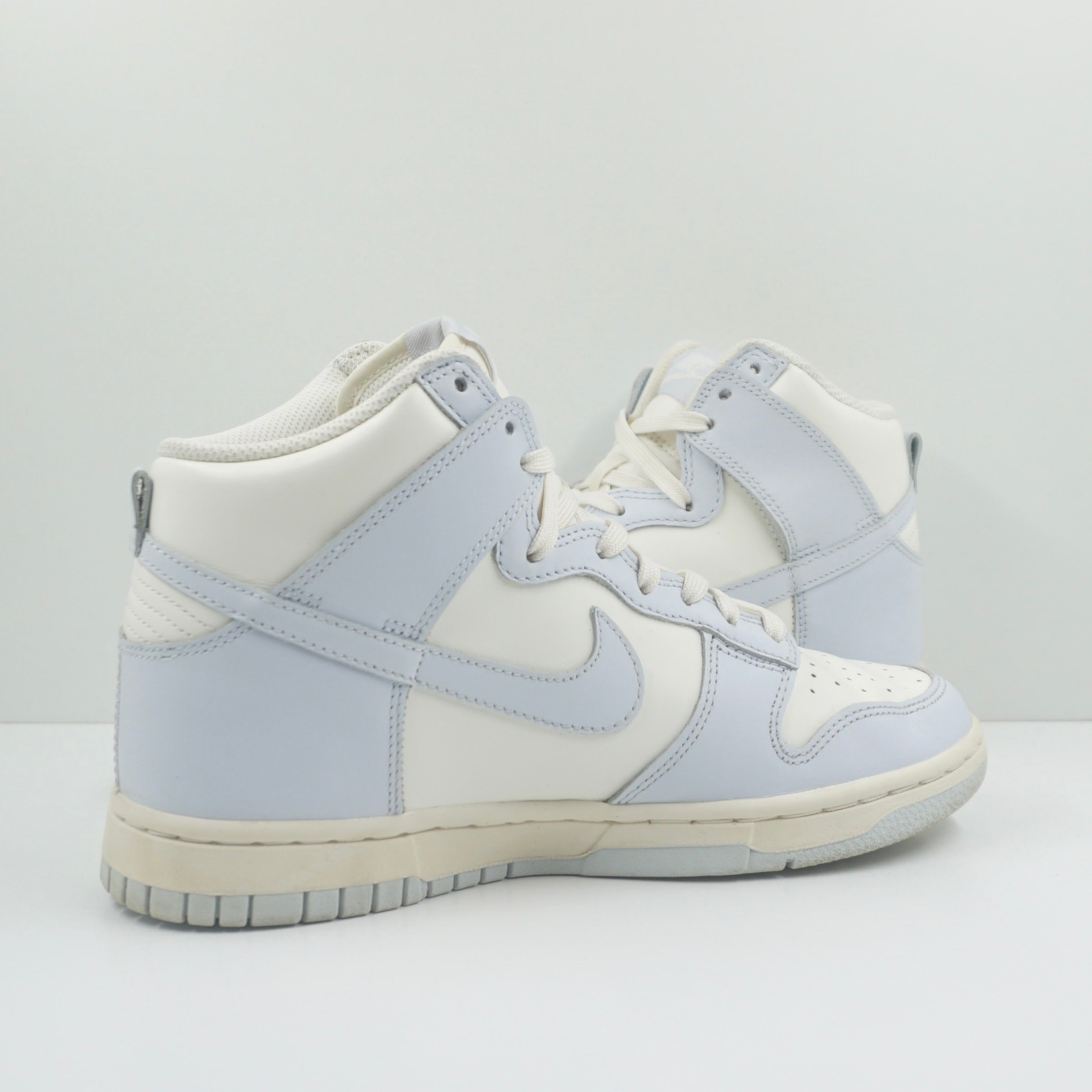Nike Dunk High Sail Football Grey (W)