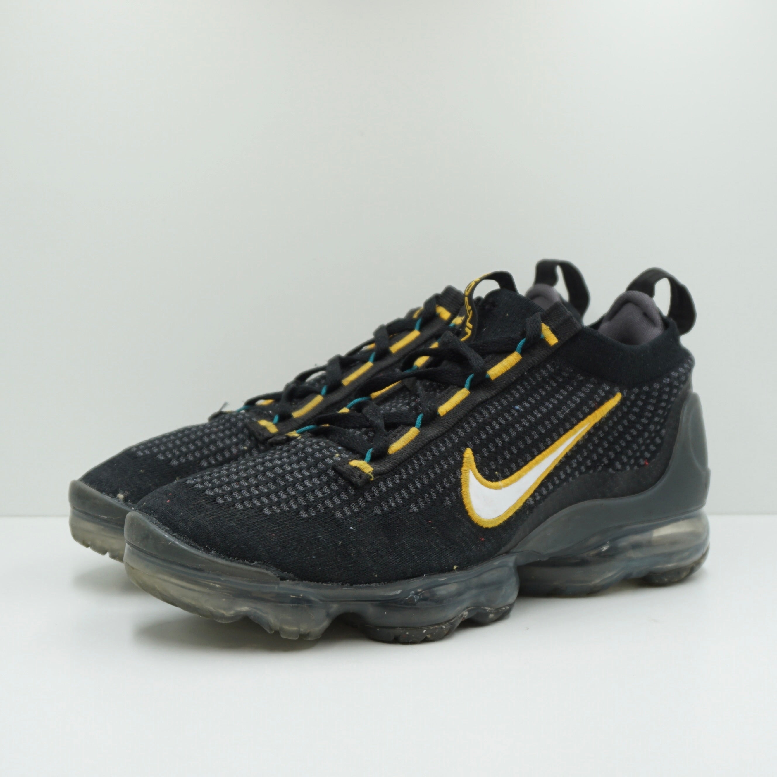 Nike Air VaporMax 2021 FK Black University Gold