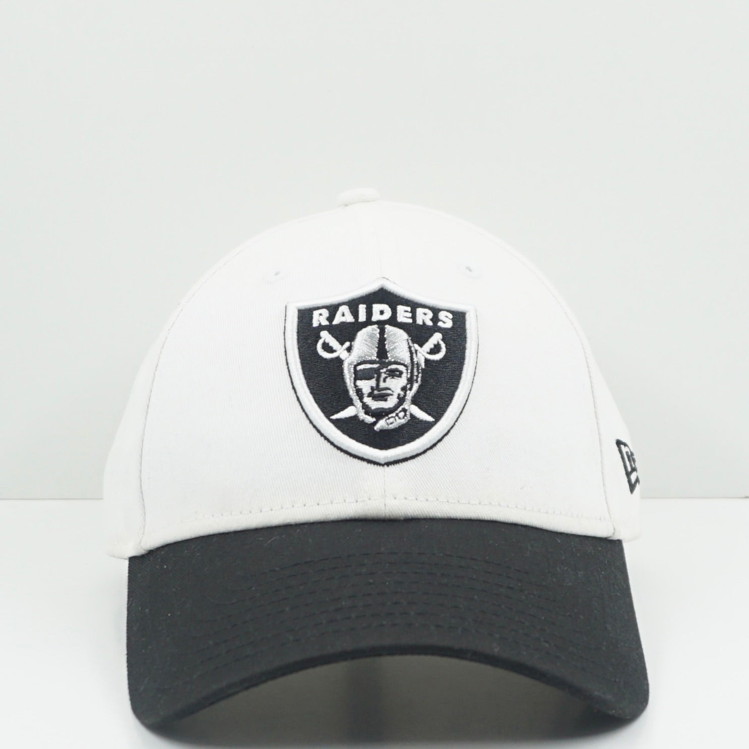 New Era Las Vegas Raiders White Black Adjustable Cap