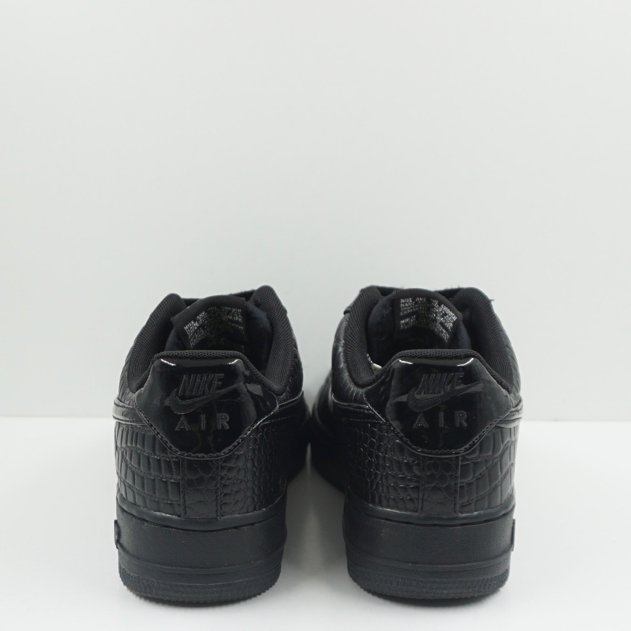 black croc air force 1
