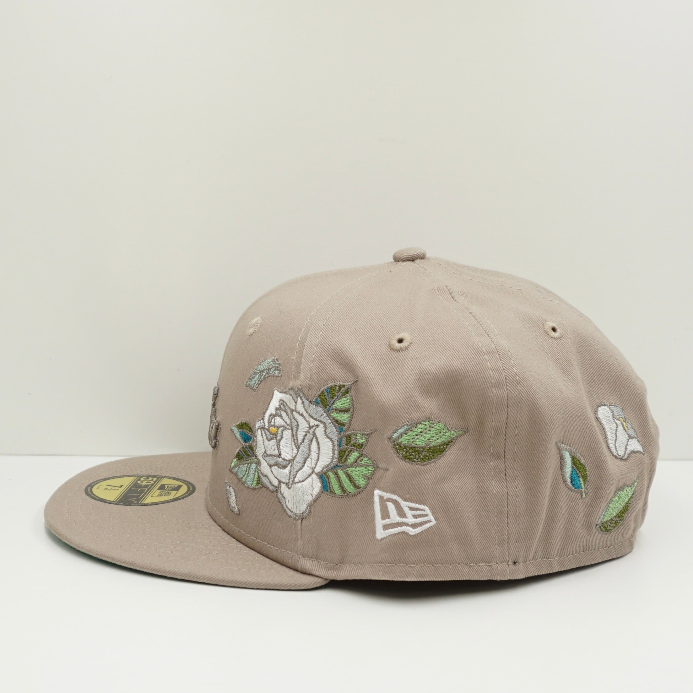 New Era Flowers Beige Fitted Cap