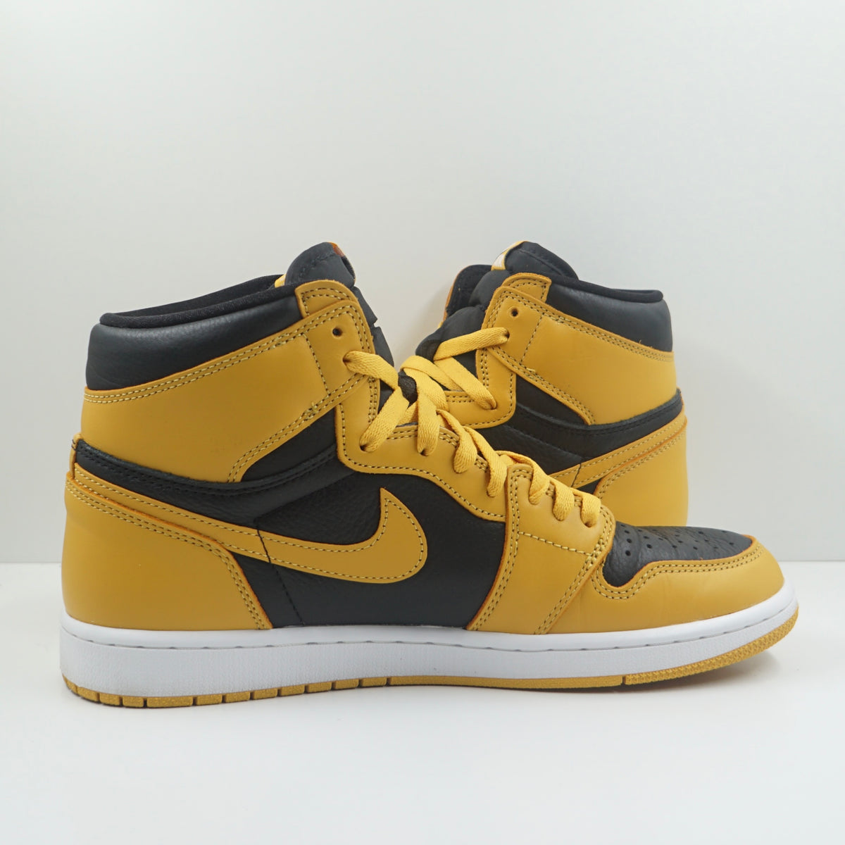 Jordan 1 Retro High Pollen