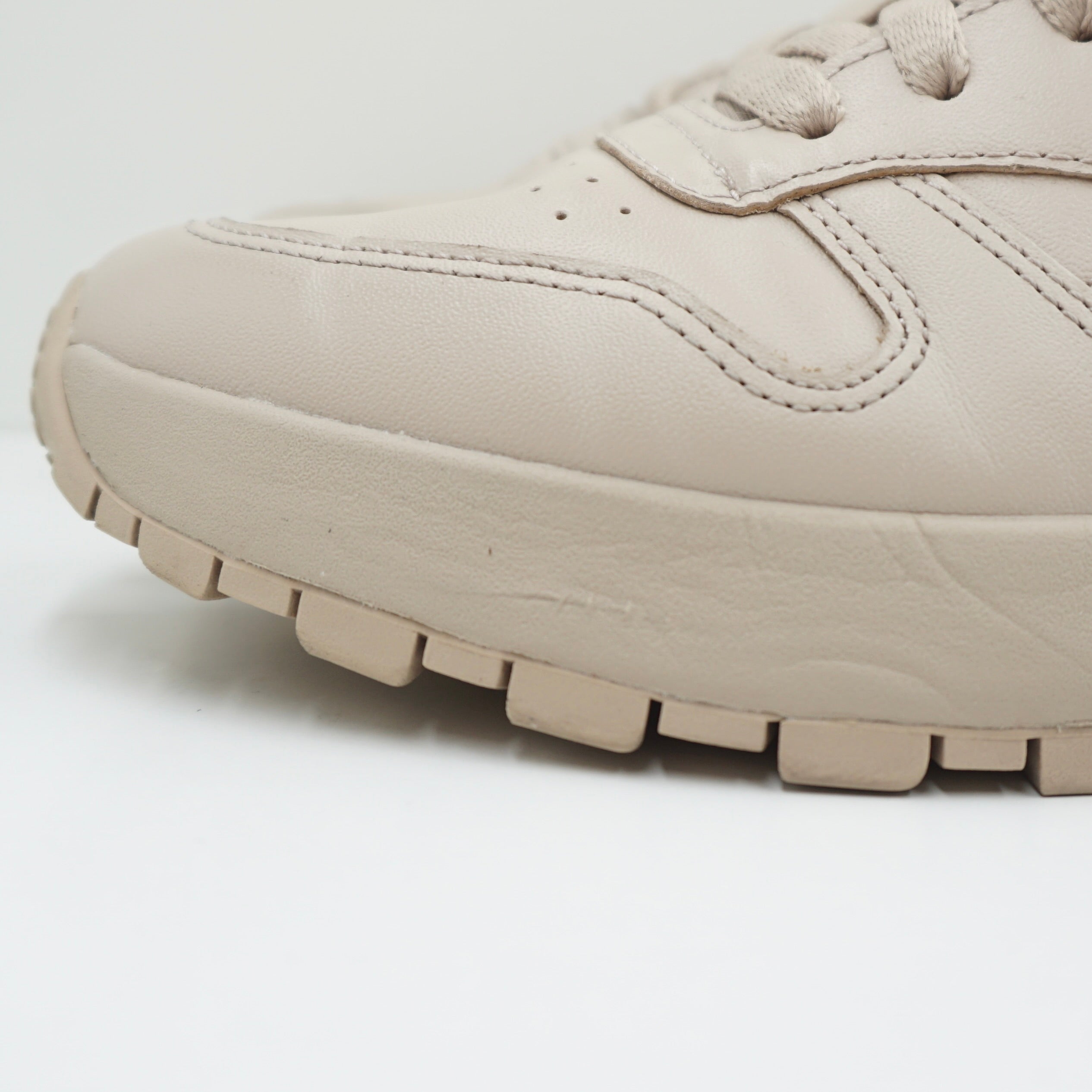 Reebok Classic Leather Tabi Maison Margiela Tan