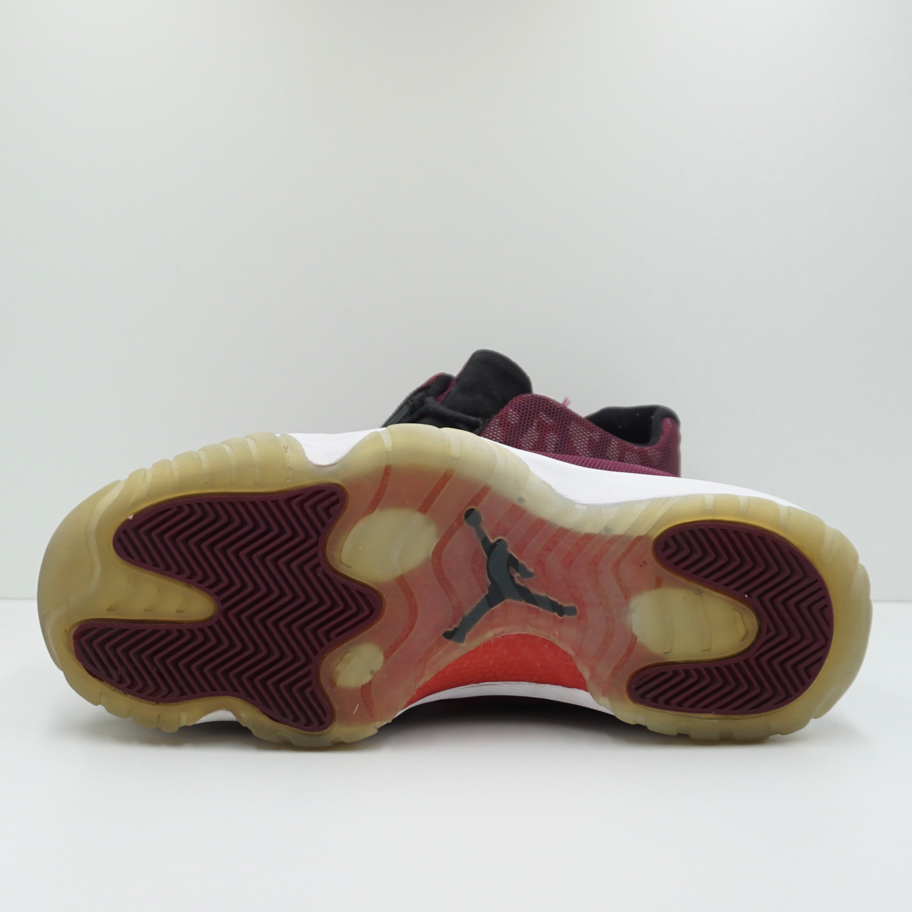 Jordan Future Low Bordeaux