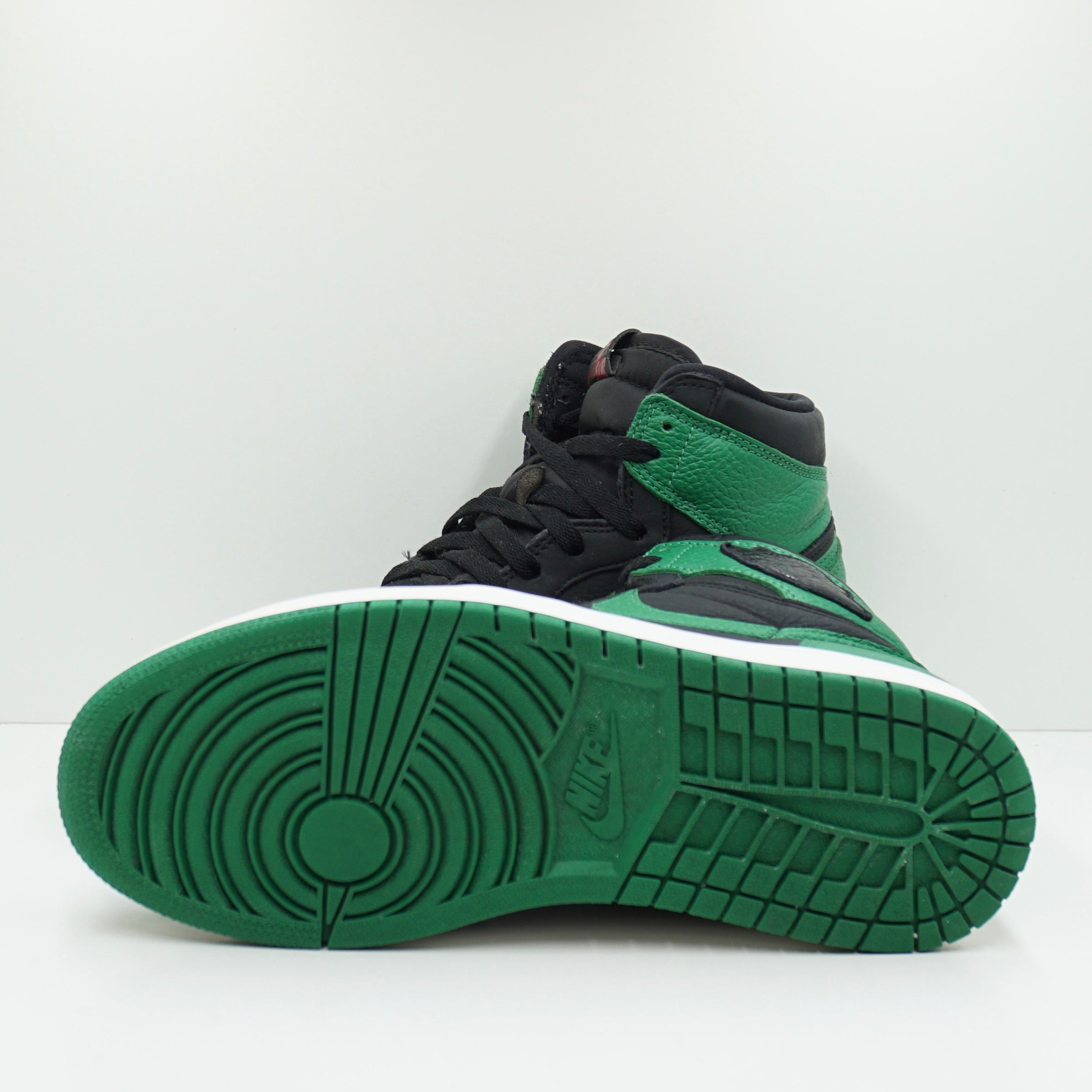Jordan 1 Retro High Pine Green Black