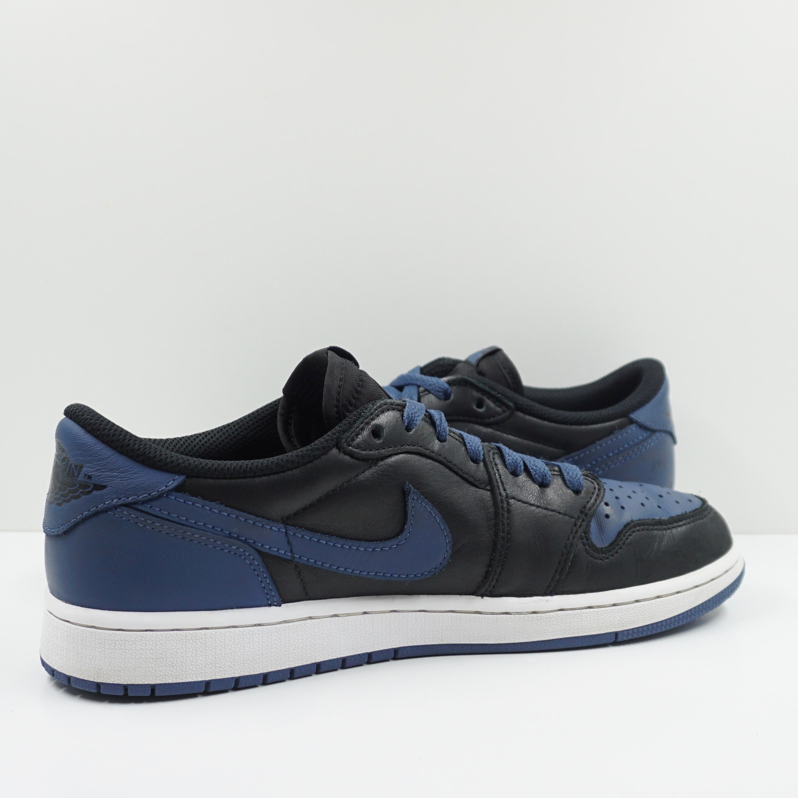 Jordan 1 Retro Low OG Mystic Navy