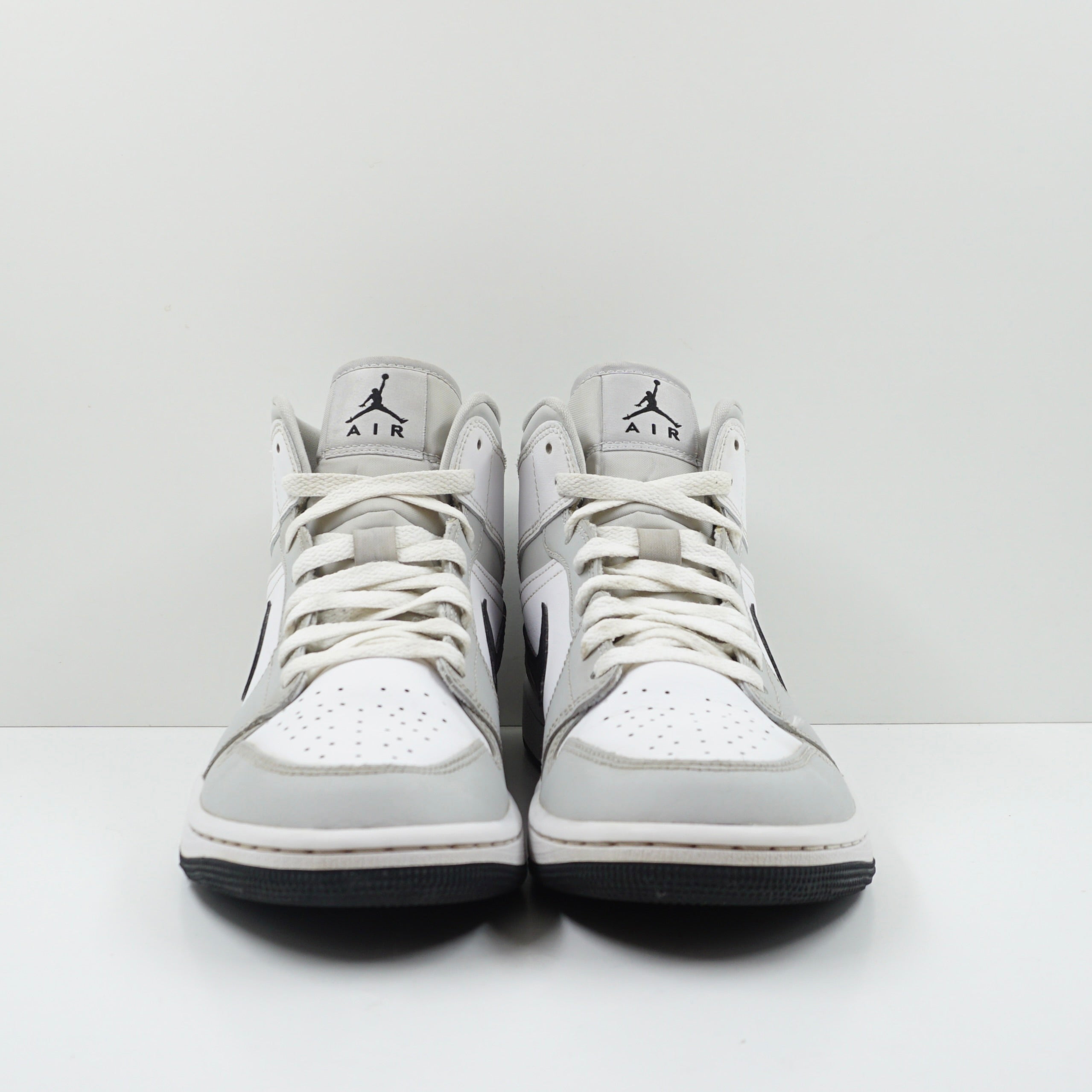 Jordan 1 Mid Light Smoke Grey (W)