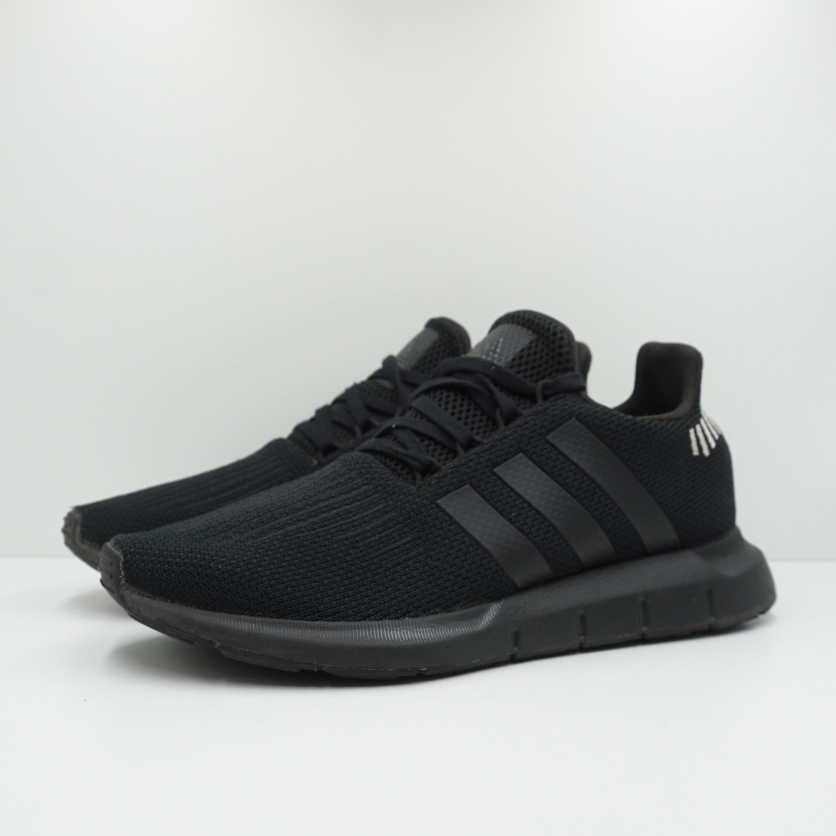 Adidas Swift Run 1.0 Core Black Wonder Quartz (W)
