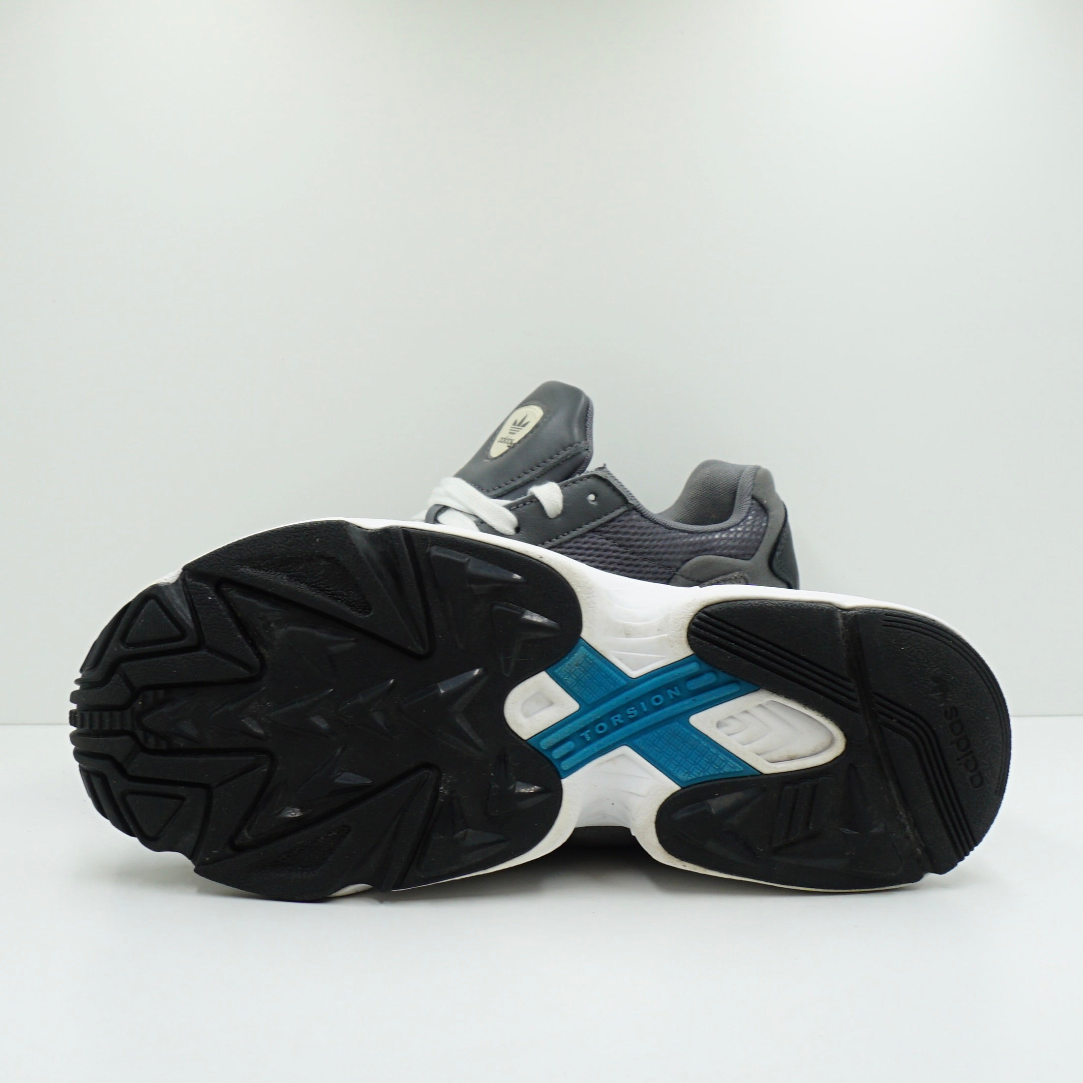 Adidas Falcon Grey (W)