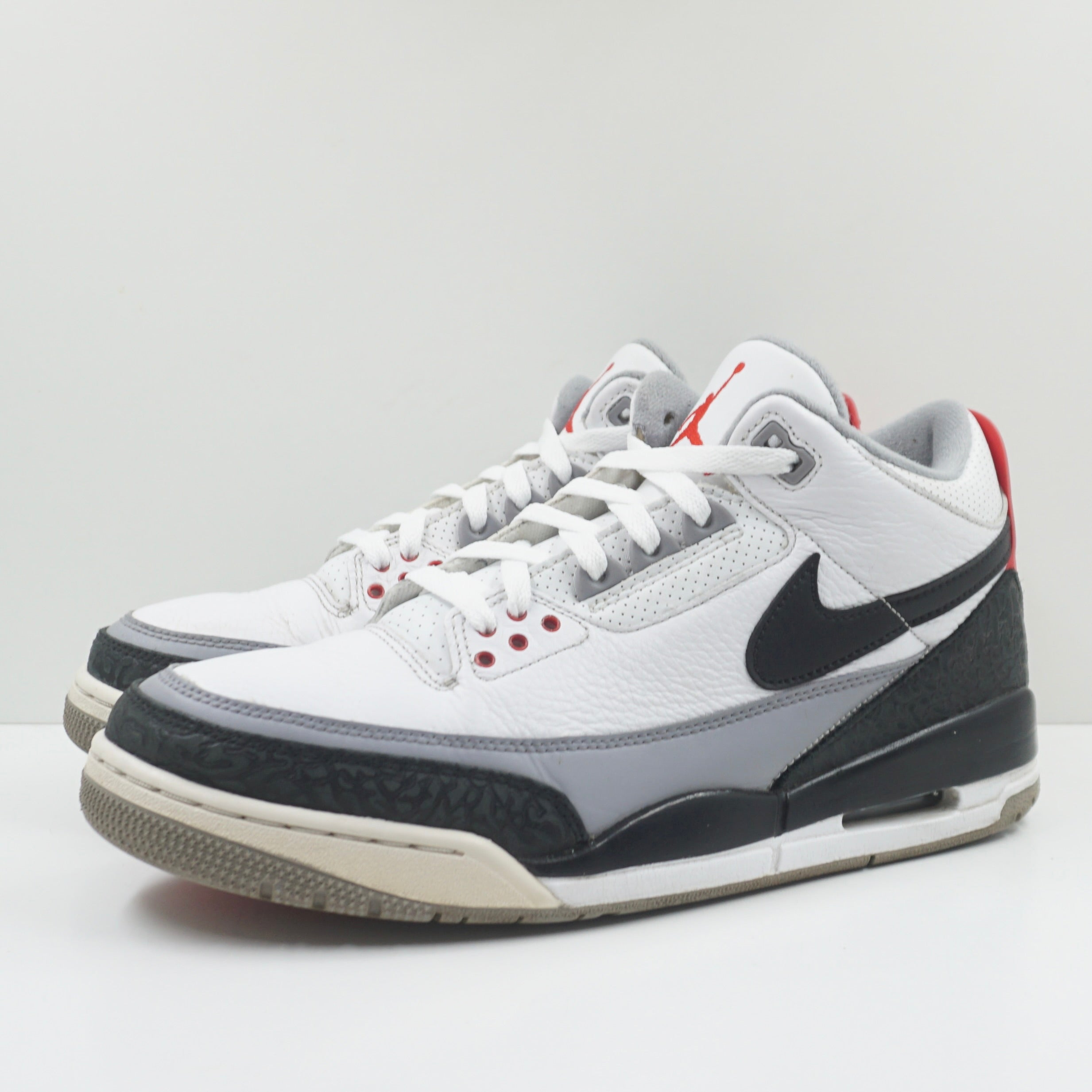 Jordan 3 Retro Tinker Hatfield