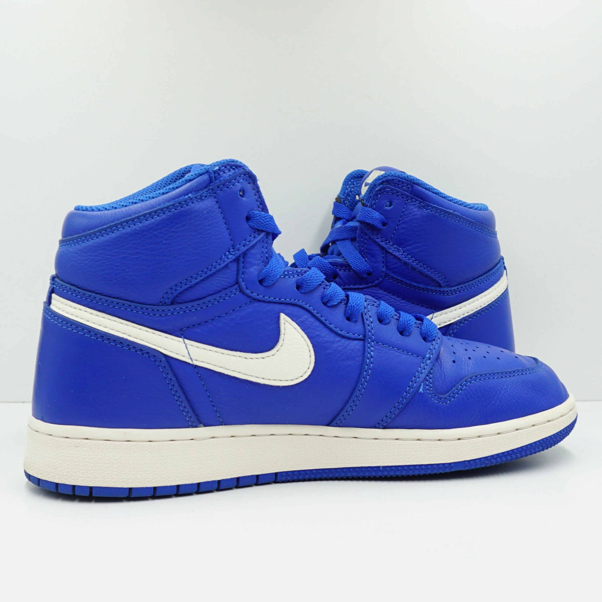 Jordan 1 Retro High Hyper Royal (GS)