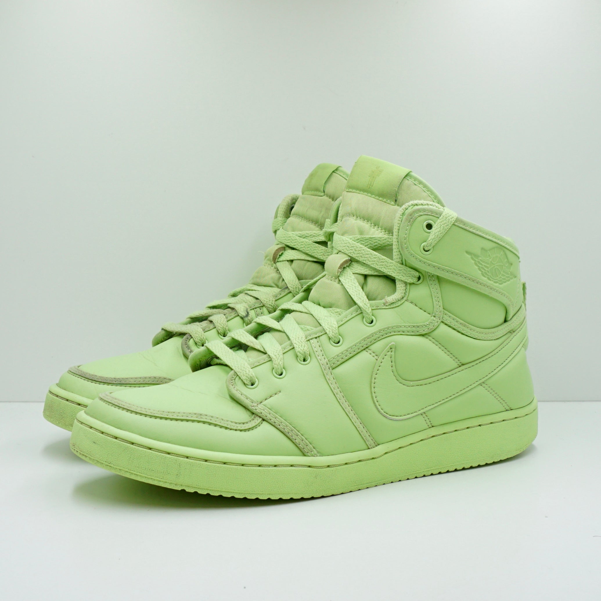 Jordan 1 Retro AJKO Billie Eilish Ghost Green (W)