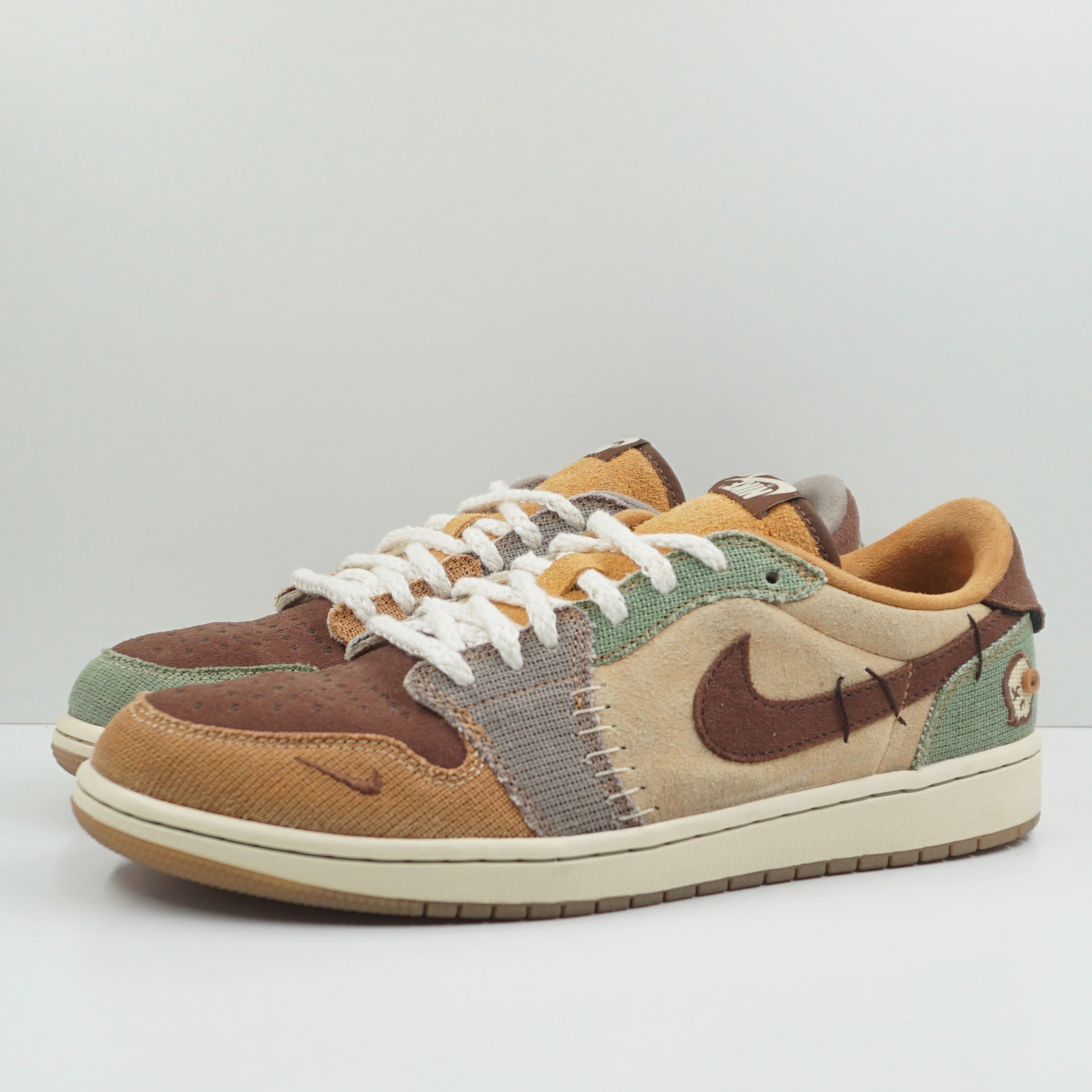 Jordan 1 Retro Low OG Zion Williamson Voodoo