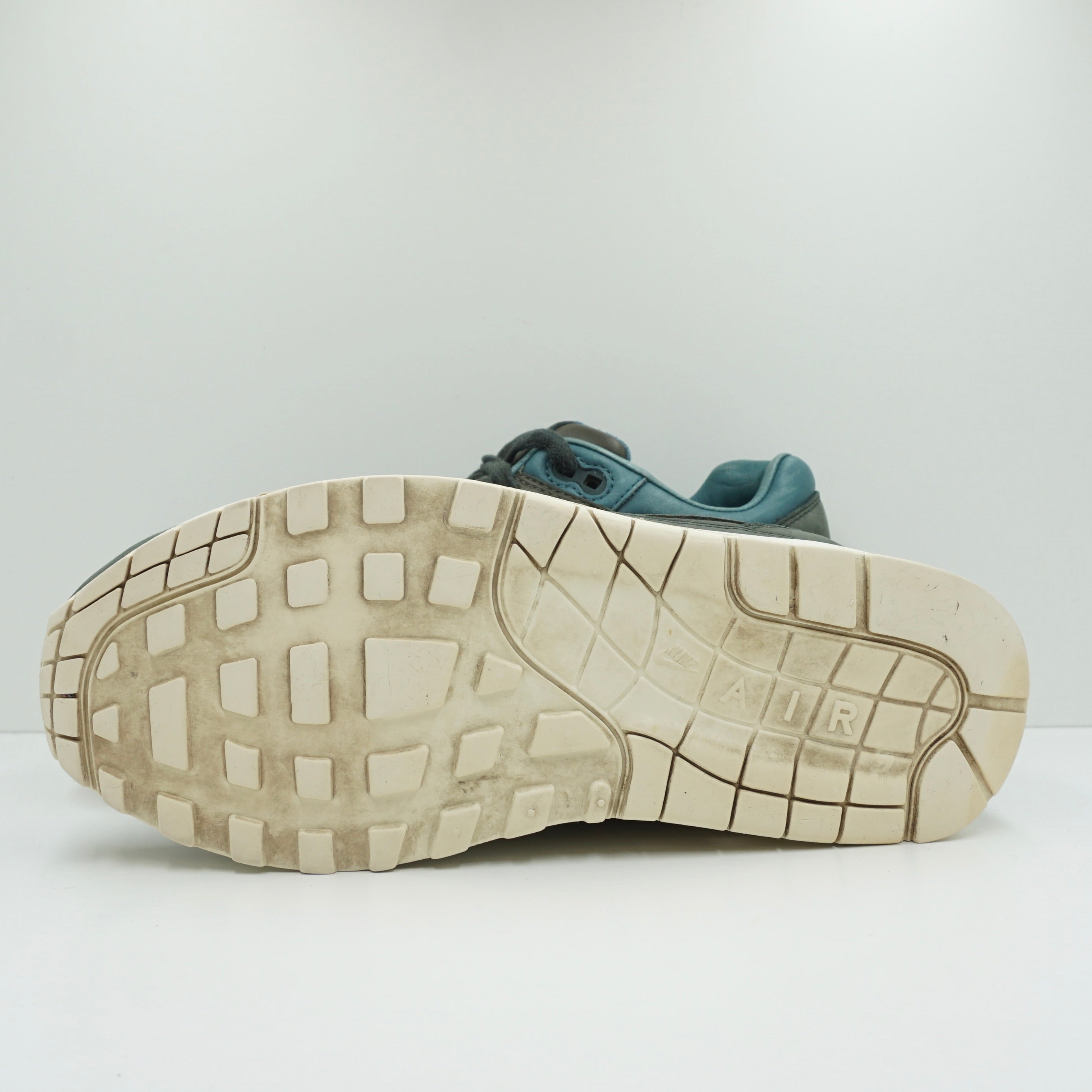 Nike Air Max Pinnacle Iced Jade - Main Image