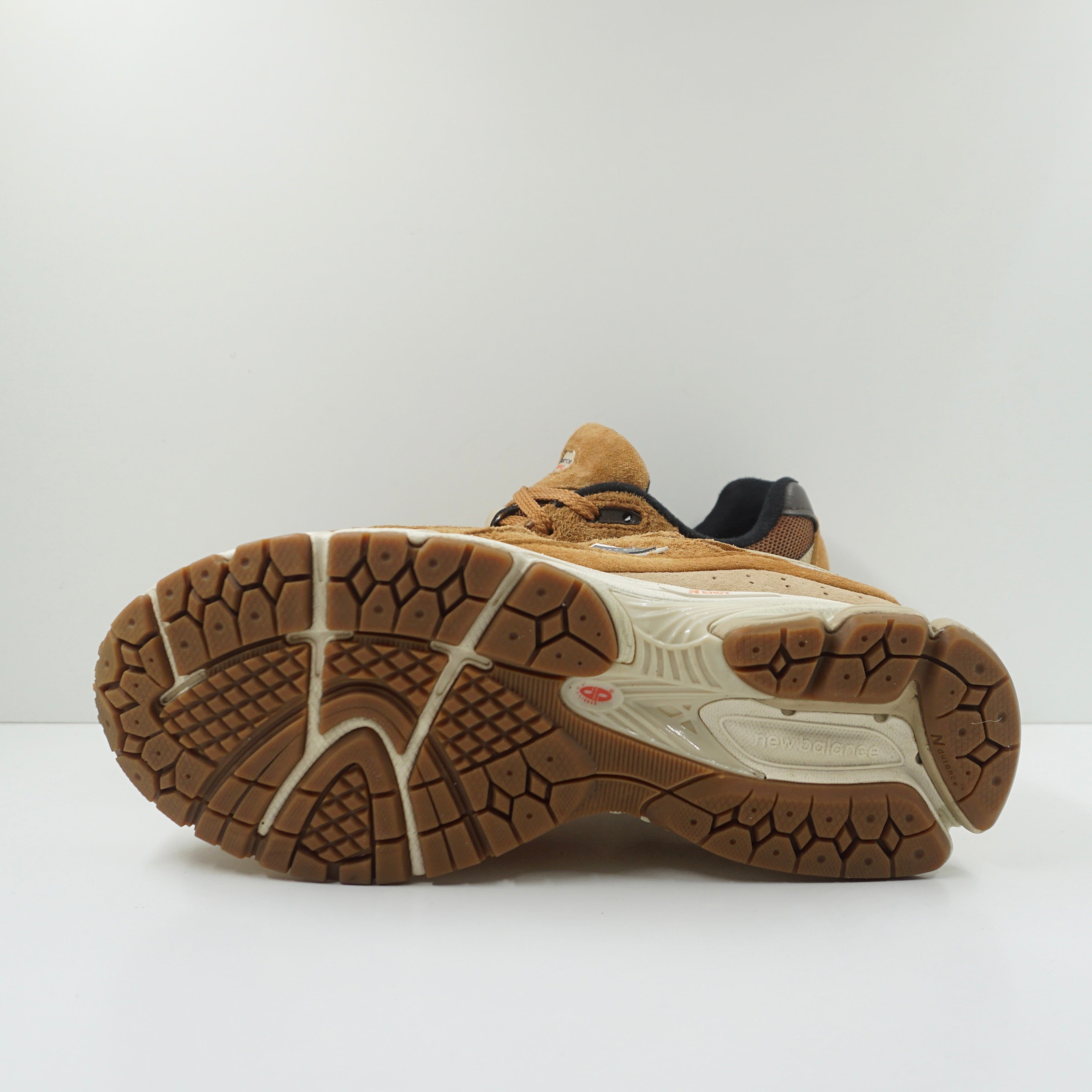 New Balance 2002R Gore-Tex Tobacco