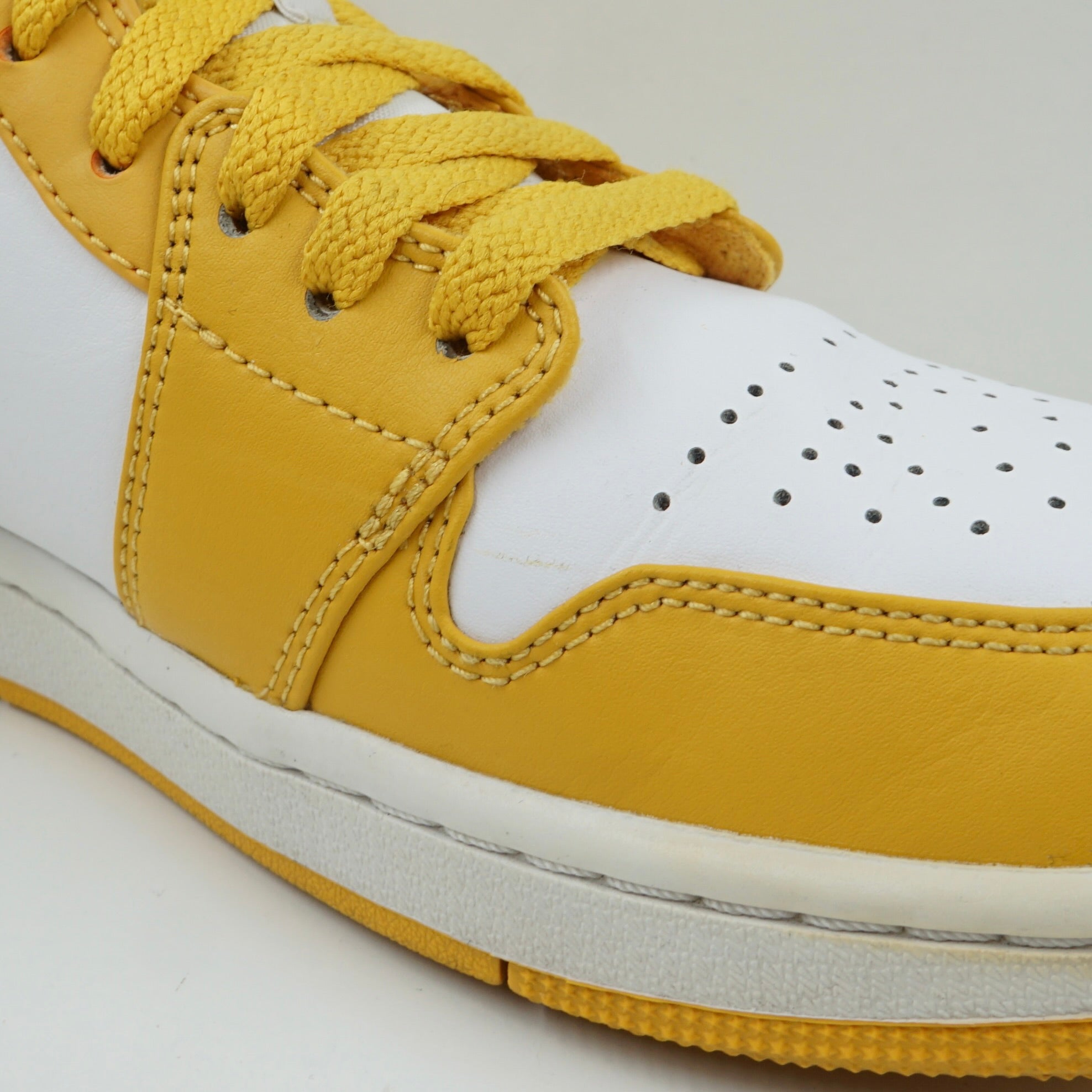 Jordan 1 Low Pollen