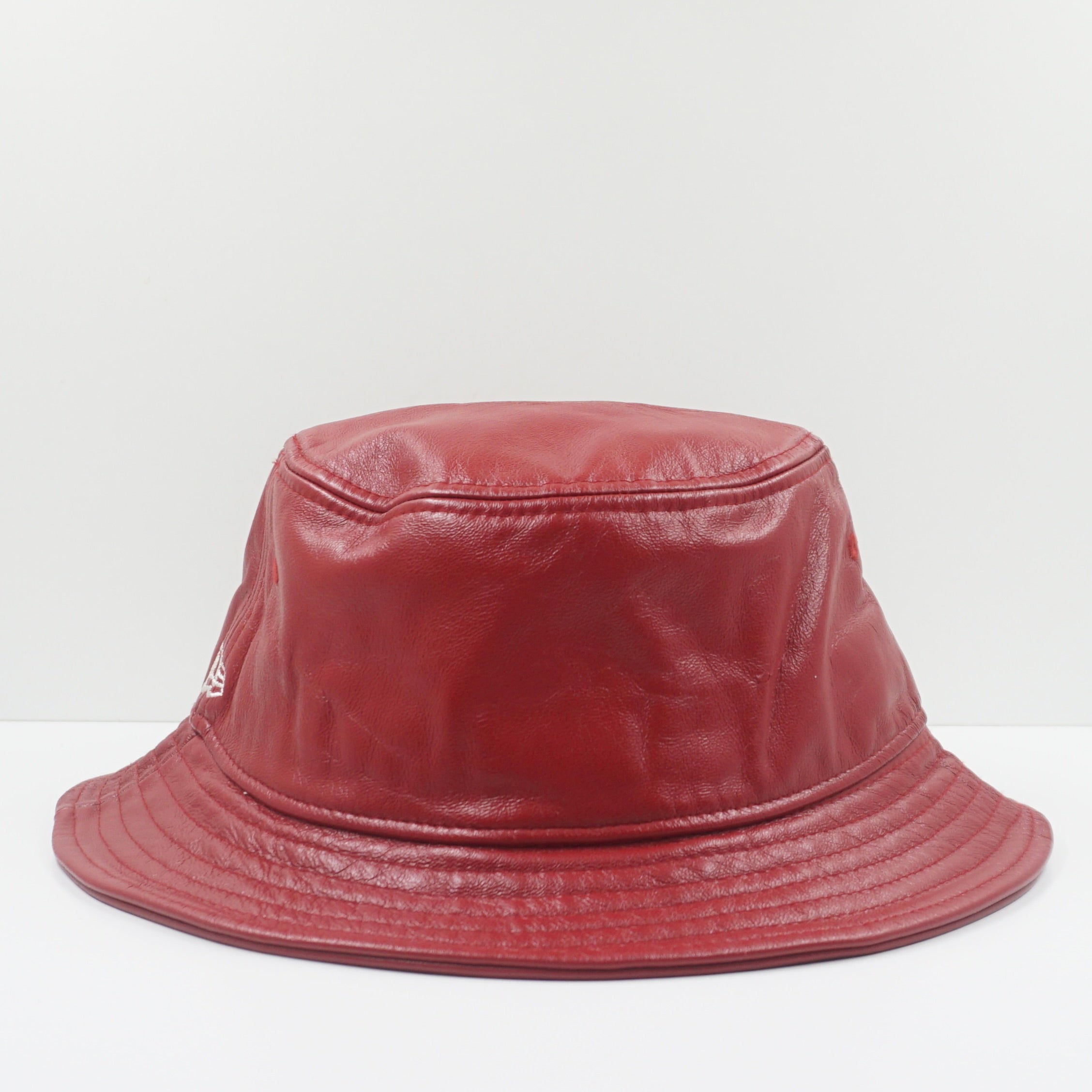 New Era New York Yankees Leather Red Bucket Hat