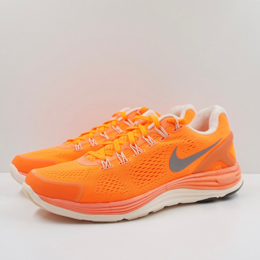 Nike neon orange hotsell