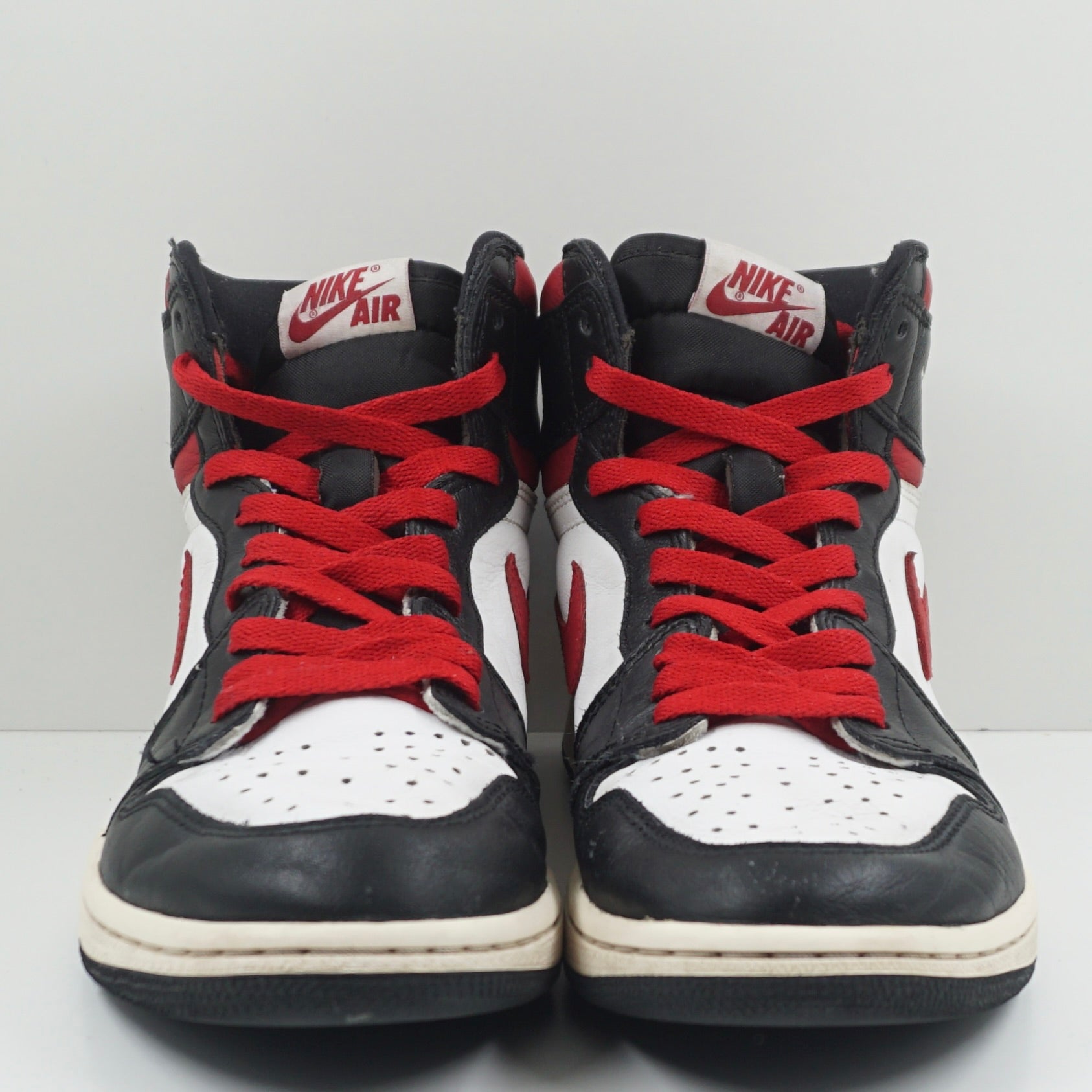 Jordan 1 Retro High Black Gym Red