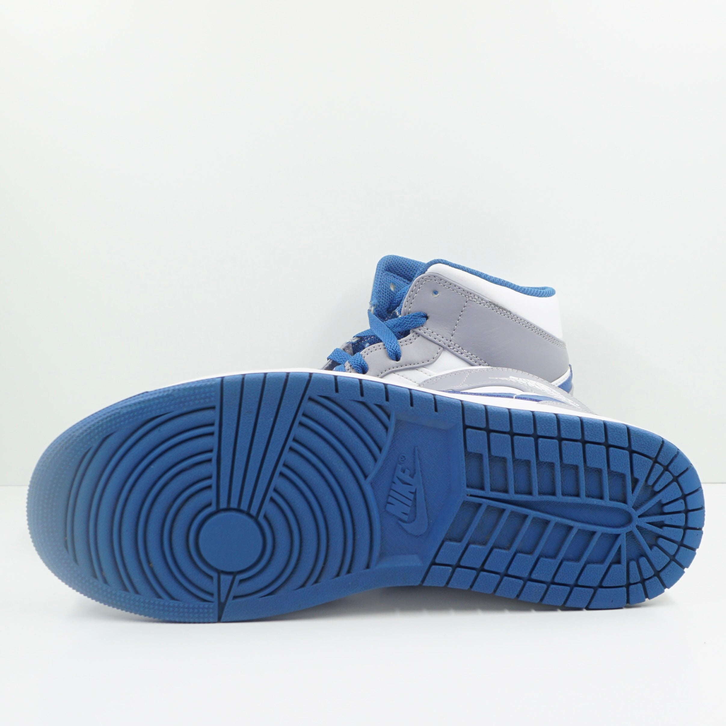 Jordan 1 Mid True Blue