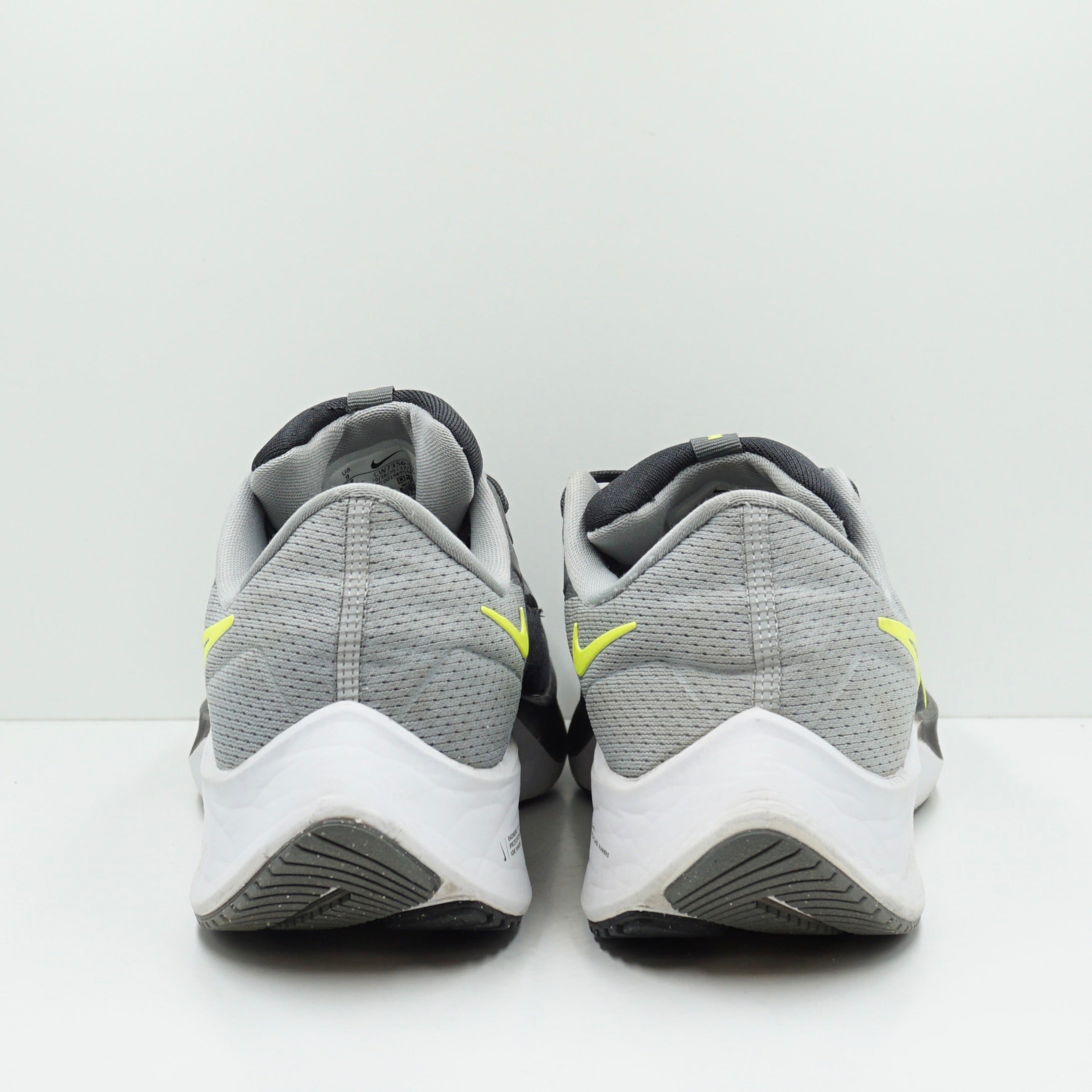 Nike Air Zoom Pegasus 38 'Dark Smoke Grey Volt
