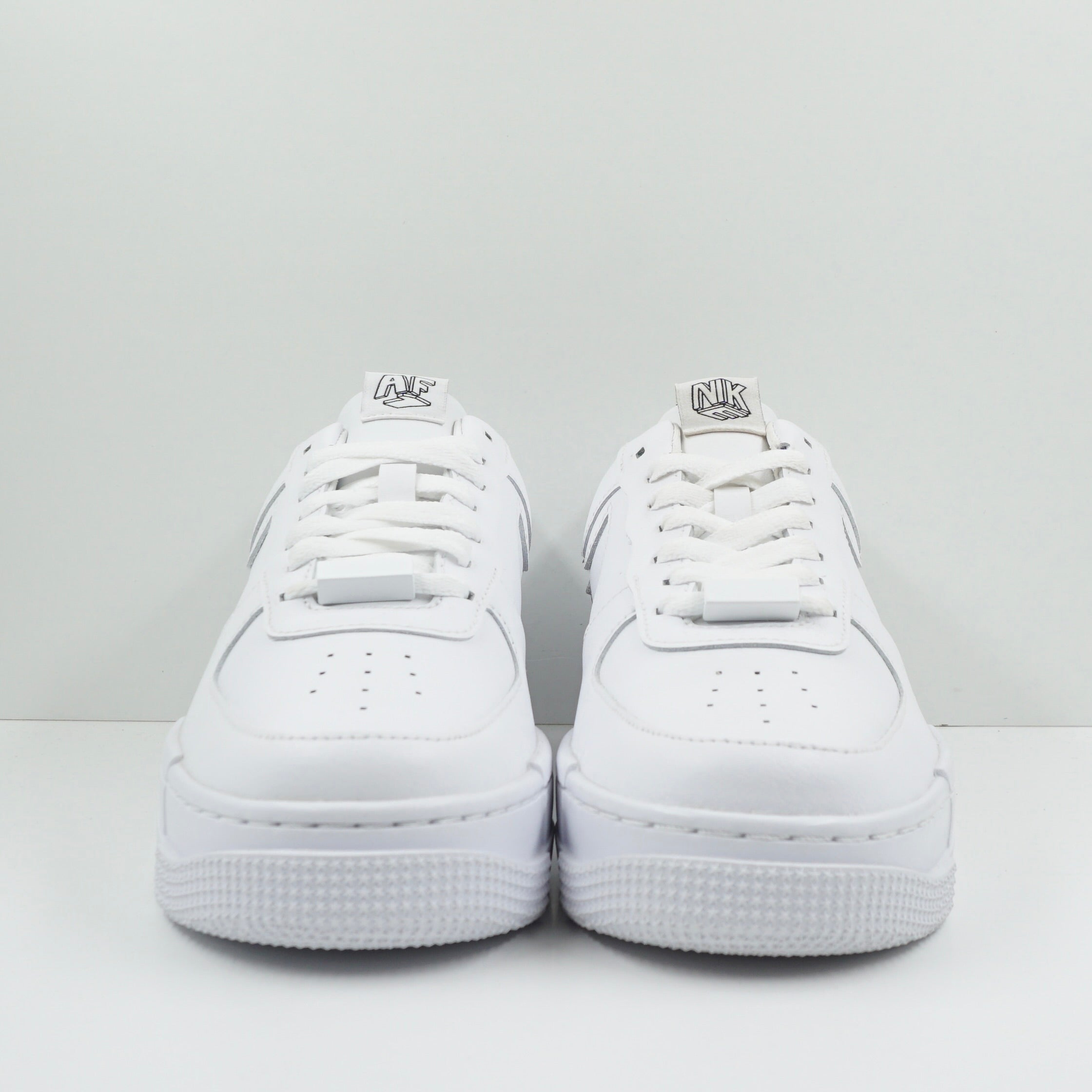 Nike Air Force 1 Low Pixel White (W)