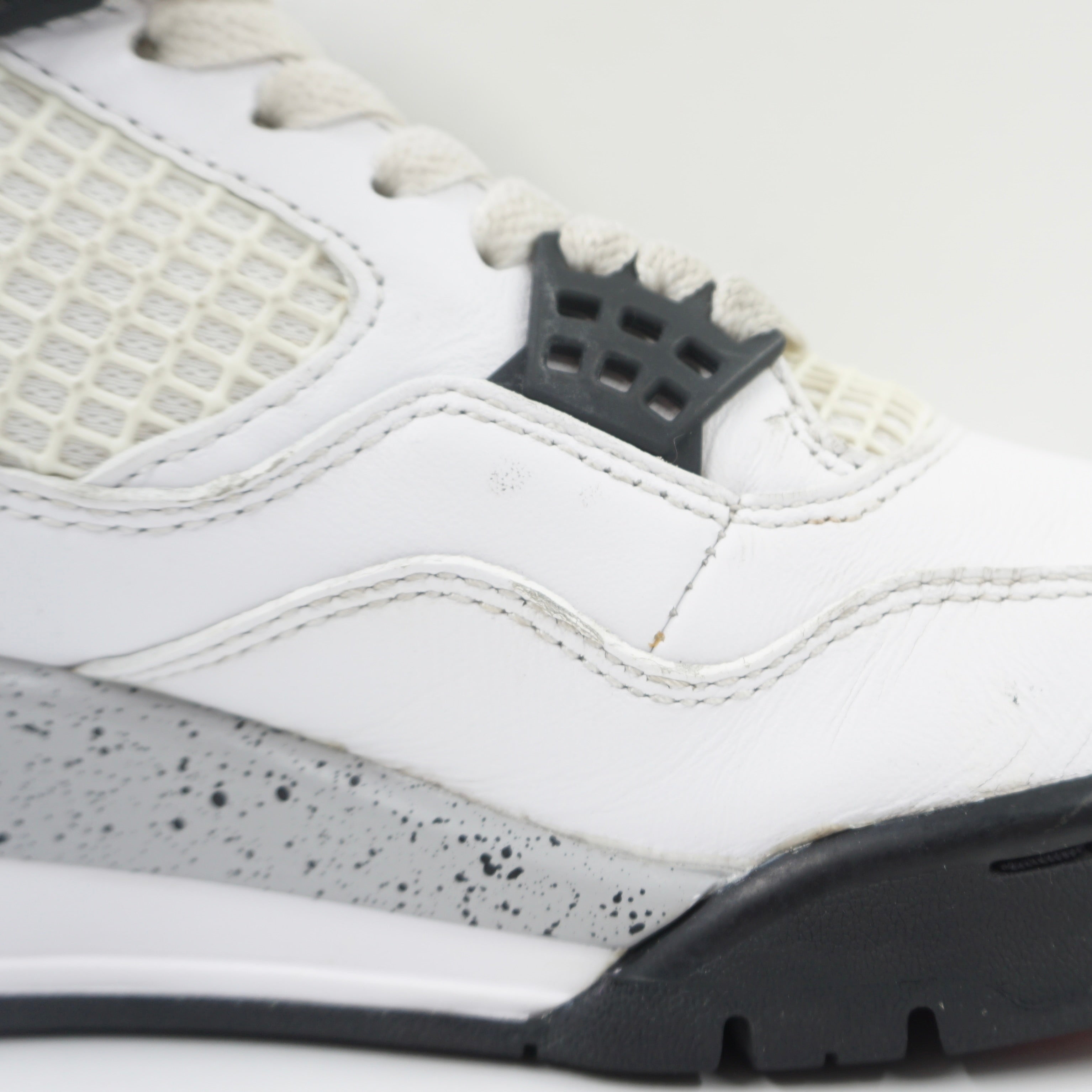 Nike Air Jordan 4 Retro shops OG BG ‘White Cement 2016’