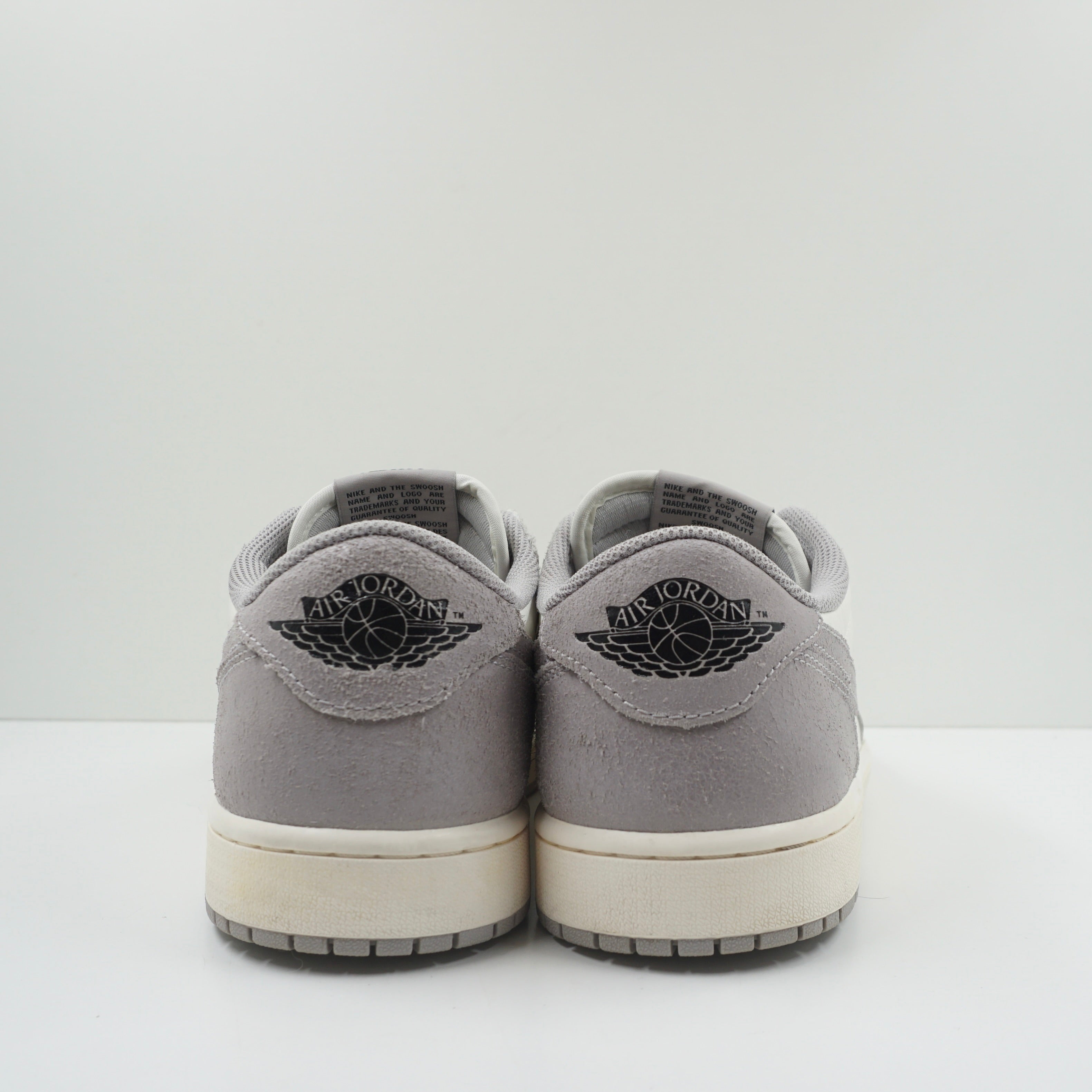 Jordan 1 Retro Low OG Atmosphere Grey