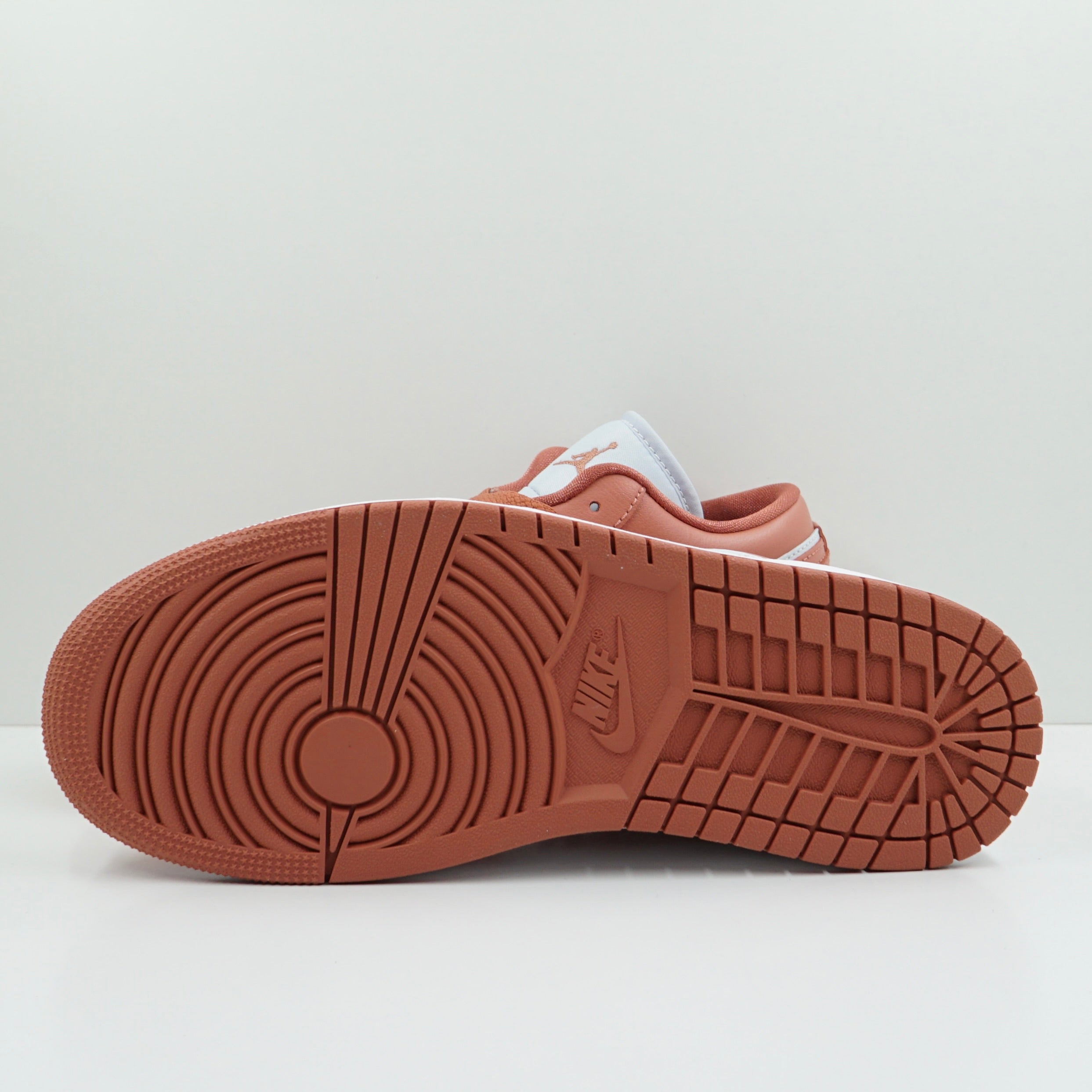 Jordan 1 Low Sky J Orange (W)