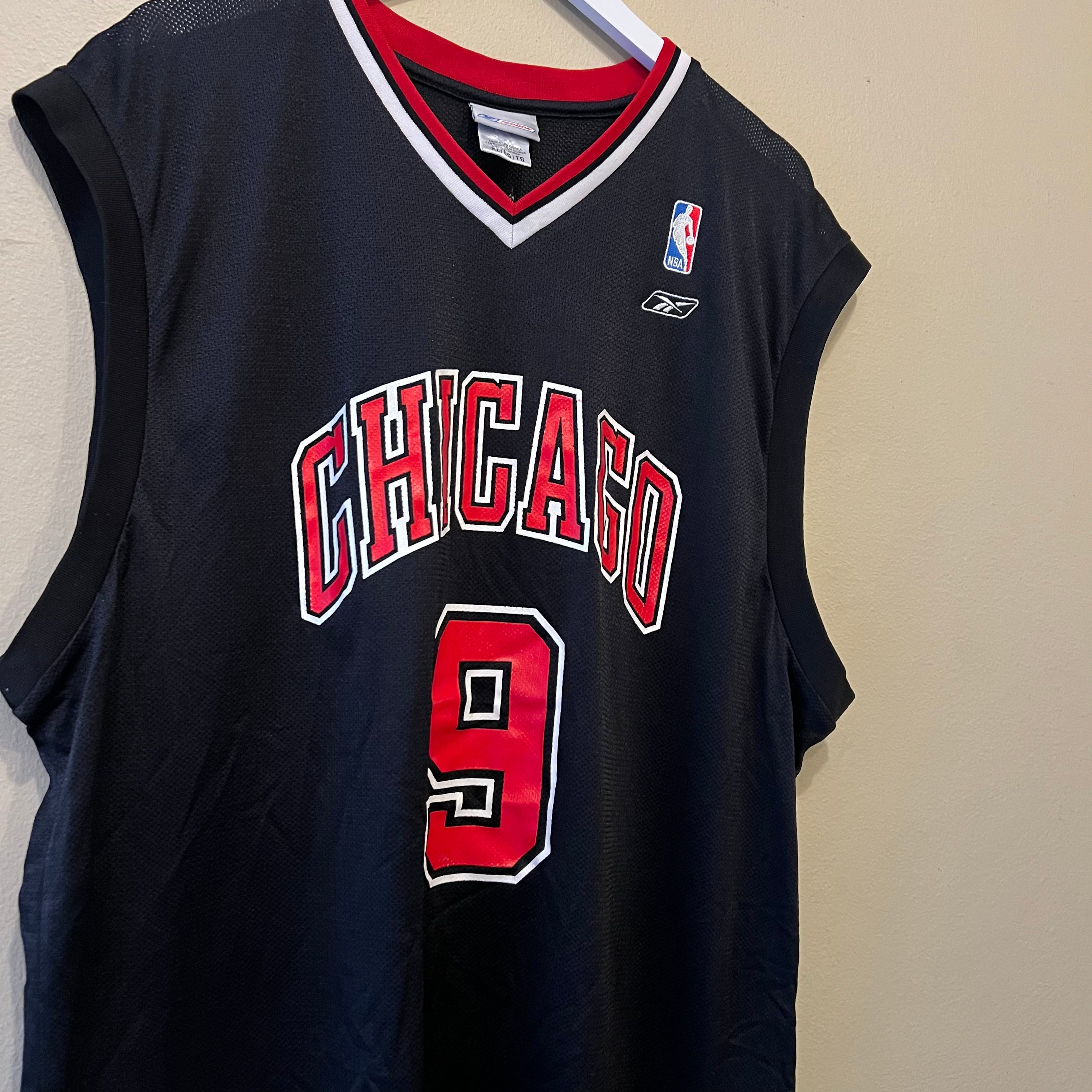 Reebok Chicago Bulls Deng #9 Basketball Jersey