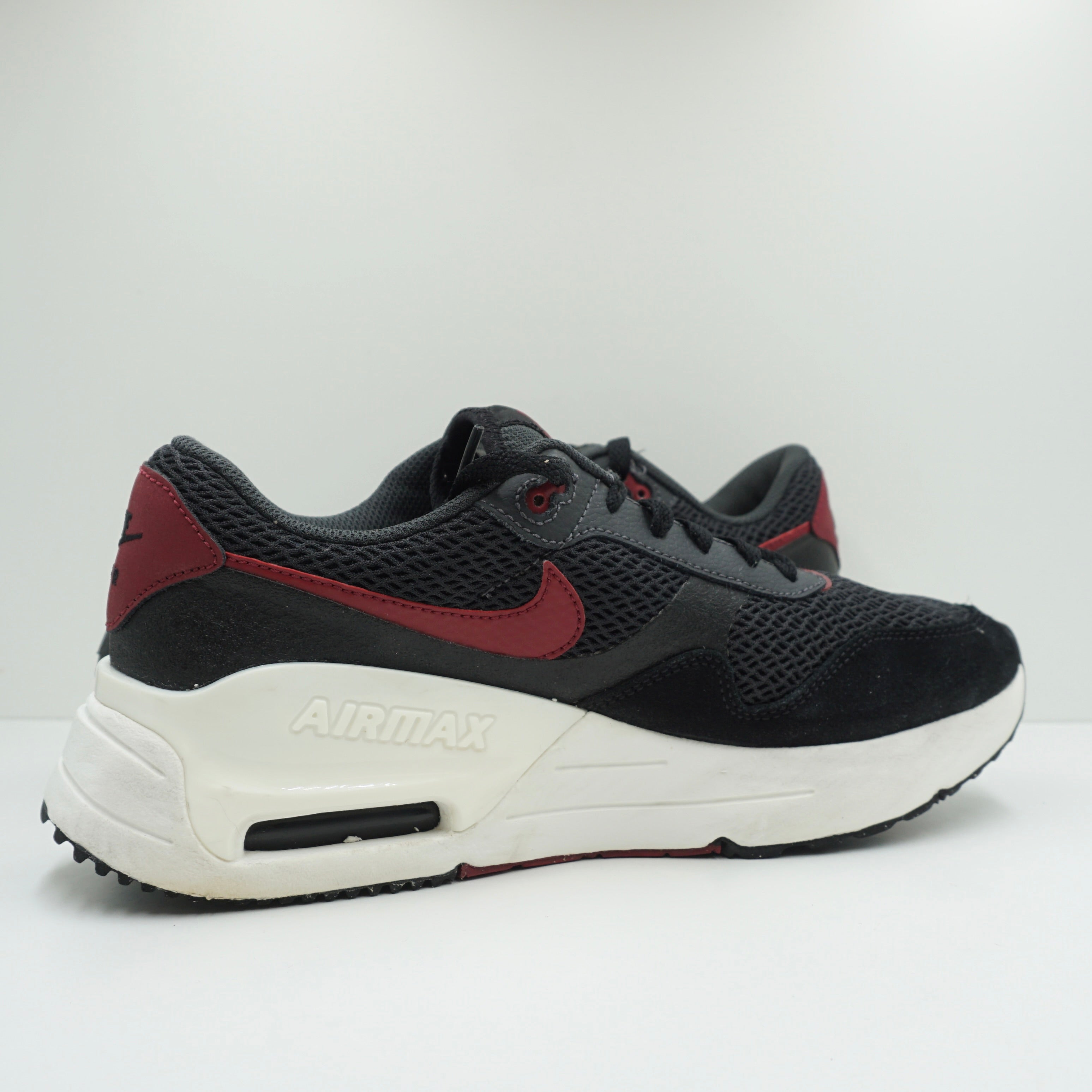 Nike Air Max Team Red Grey Nike Air Max Sneaker In White/Black