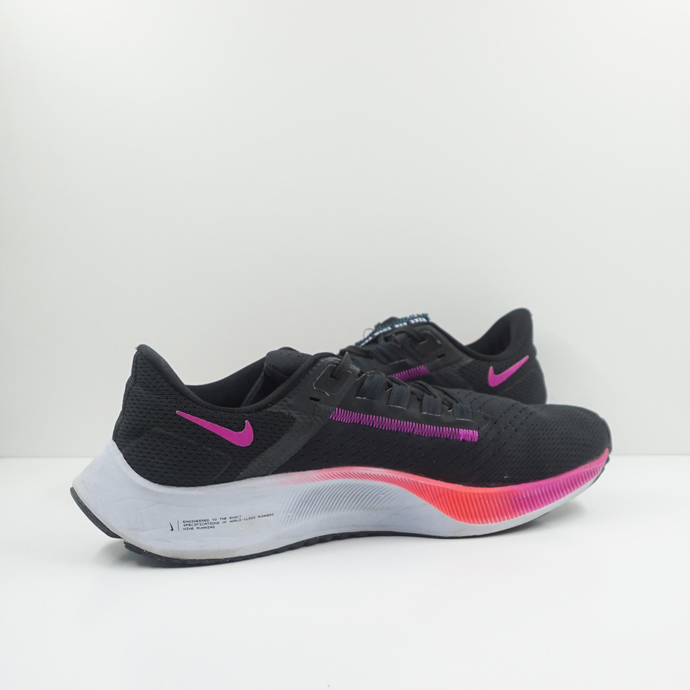 Nike Air Zoom Pegasus 38 Black Hyper Violet