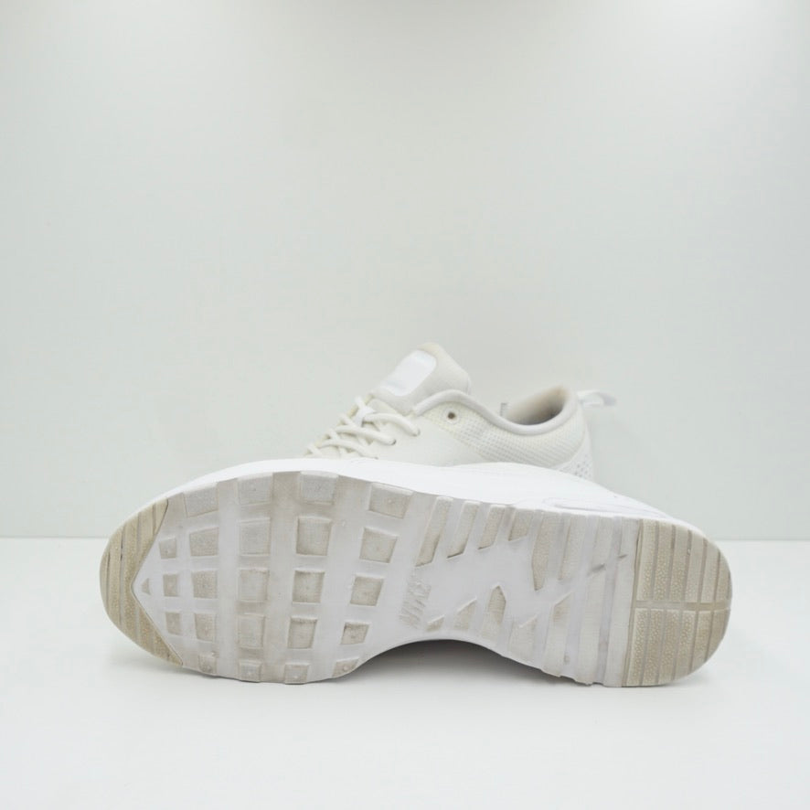 Air max thea triple 2025 white