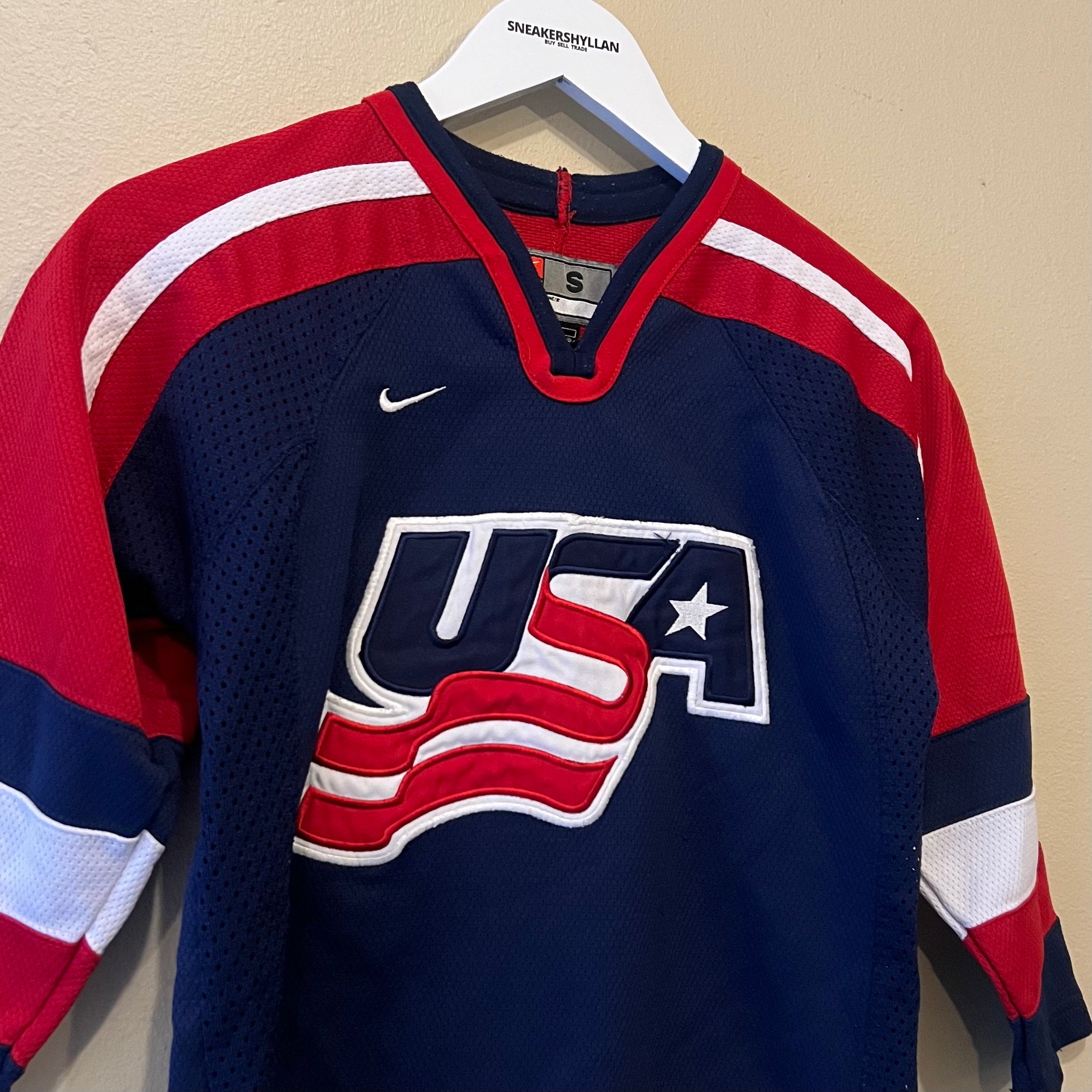 Nike USA Hockey Jersey (Youth)