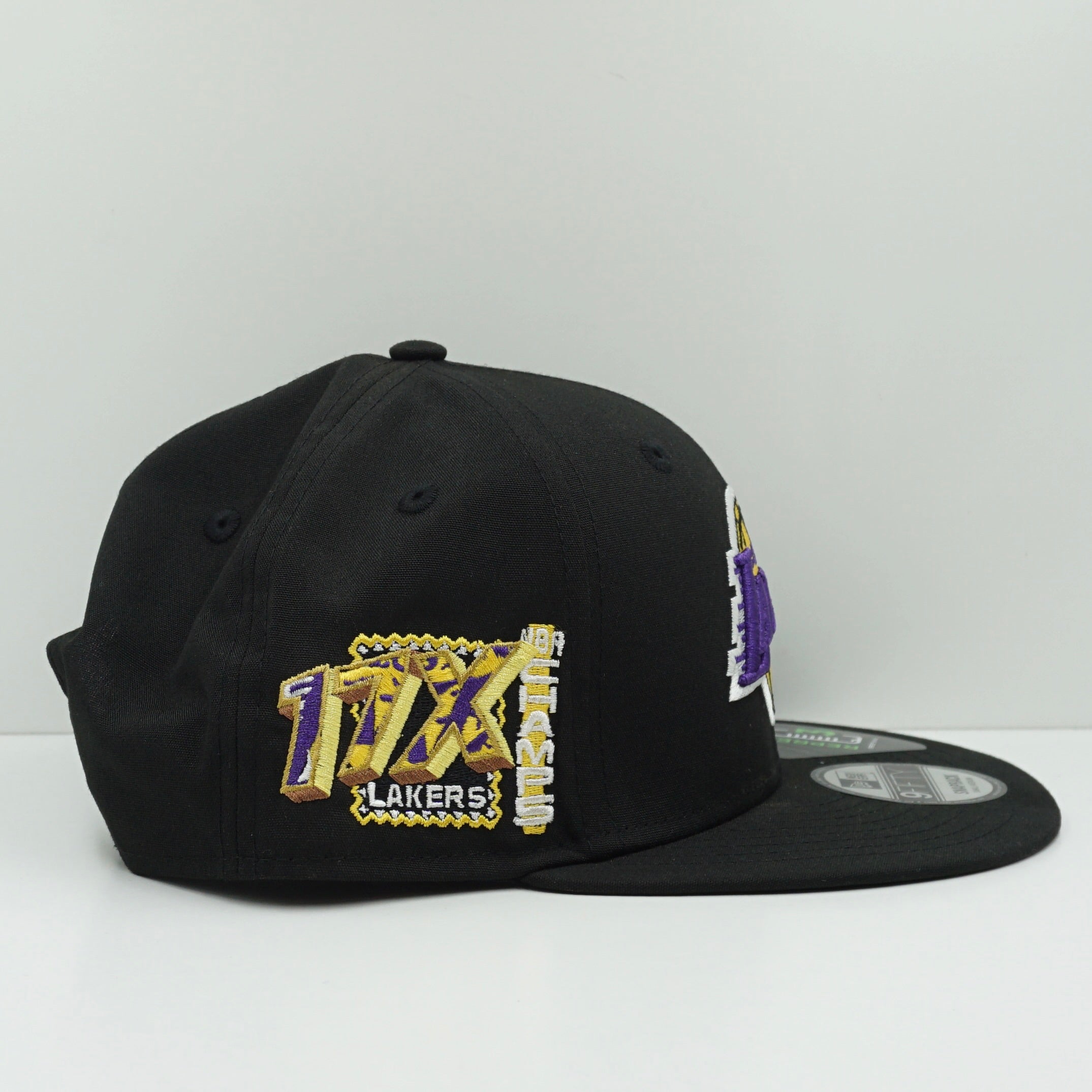 New Era Los Angeles Lakers Black Snapback Cap