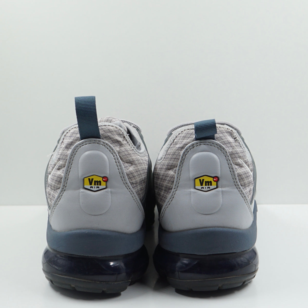Nike Air VaporMax Plus Wolf Grey Dark Grey White