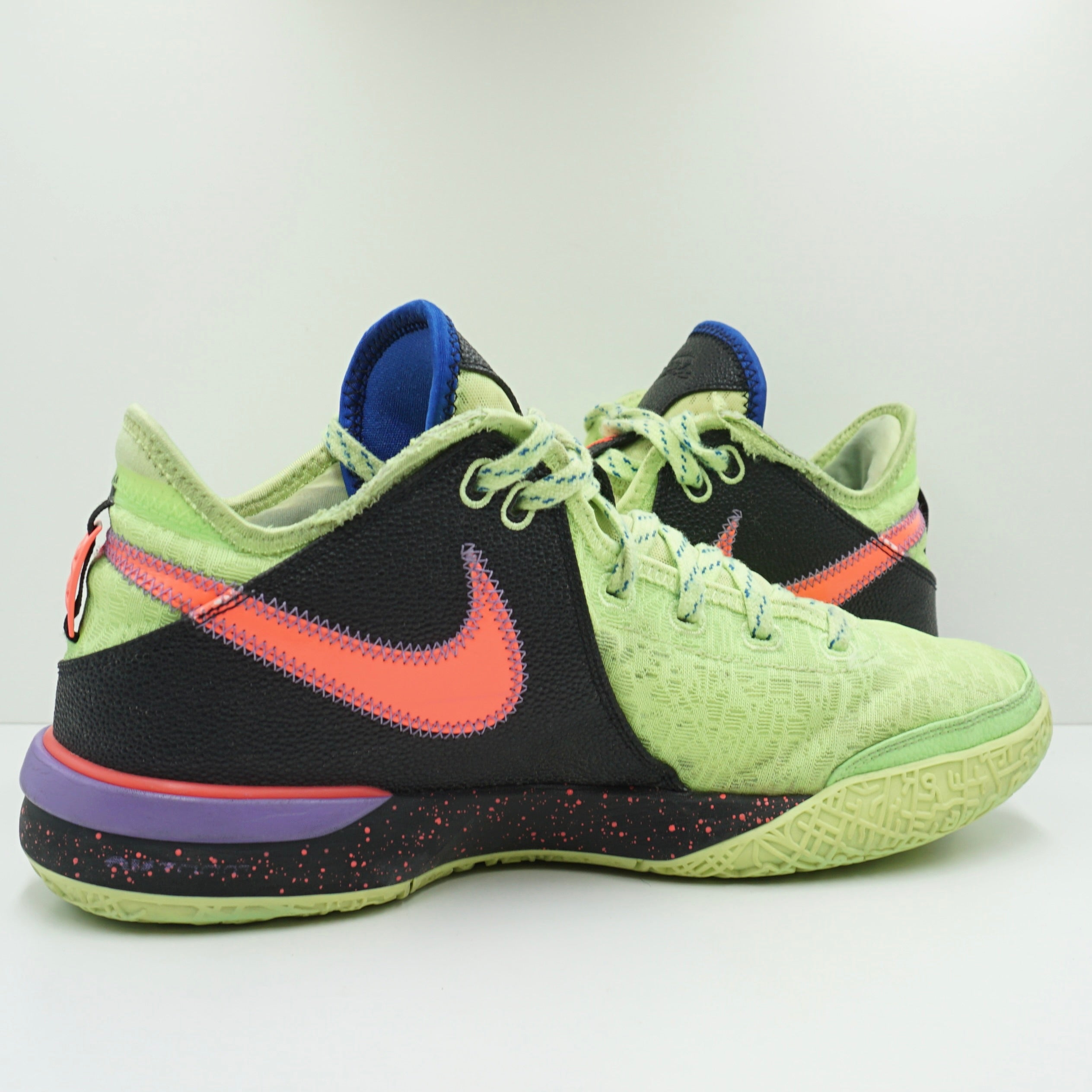 Nike Zoom LeBron NXXT Gen Ghost Green
