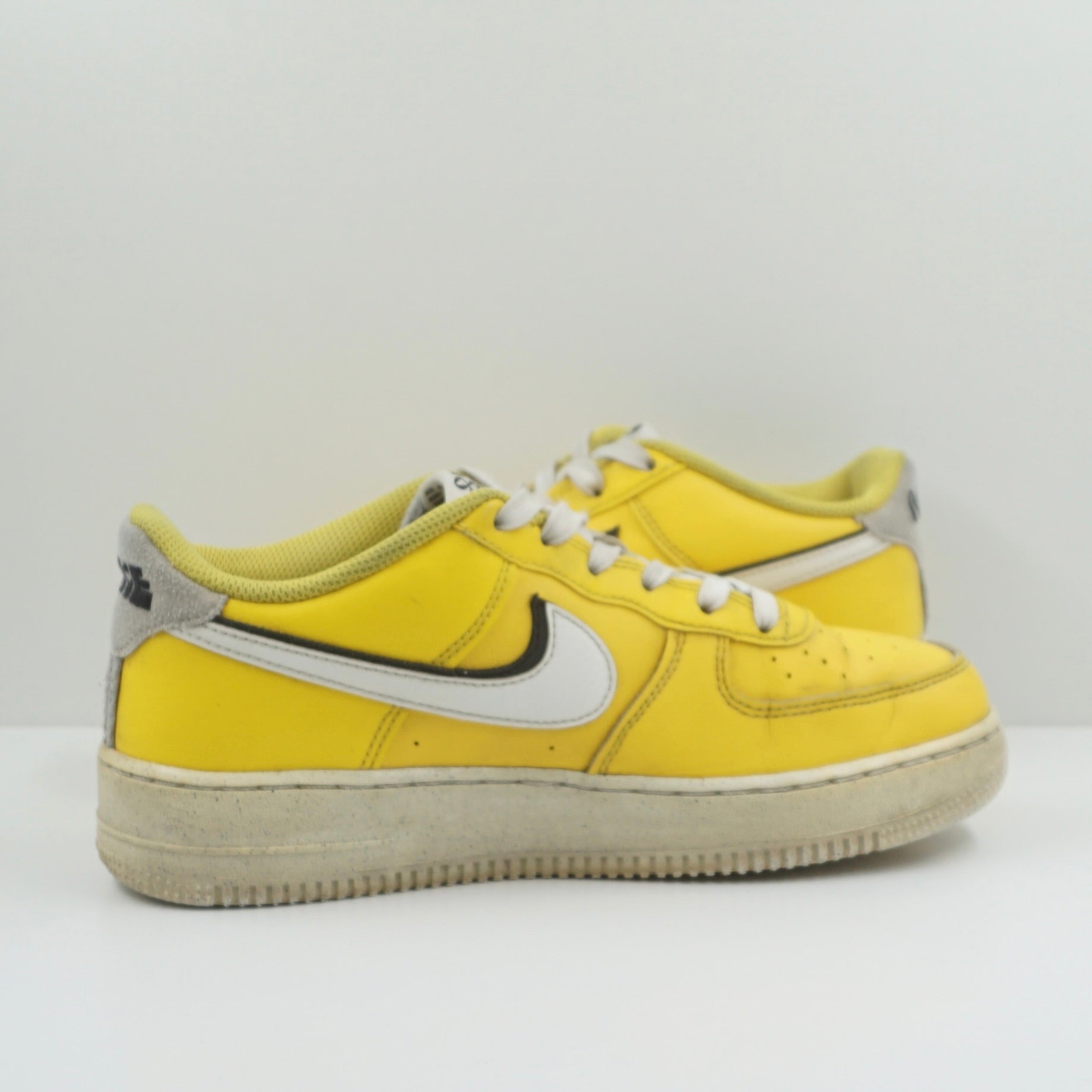 Nike Air Force 1 Low LV8 82 Tour Yellow (GS)