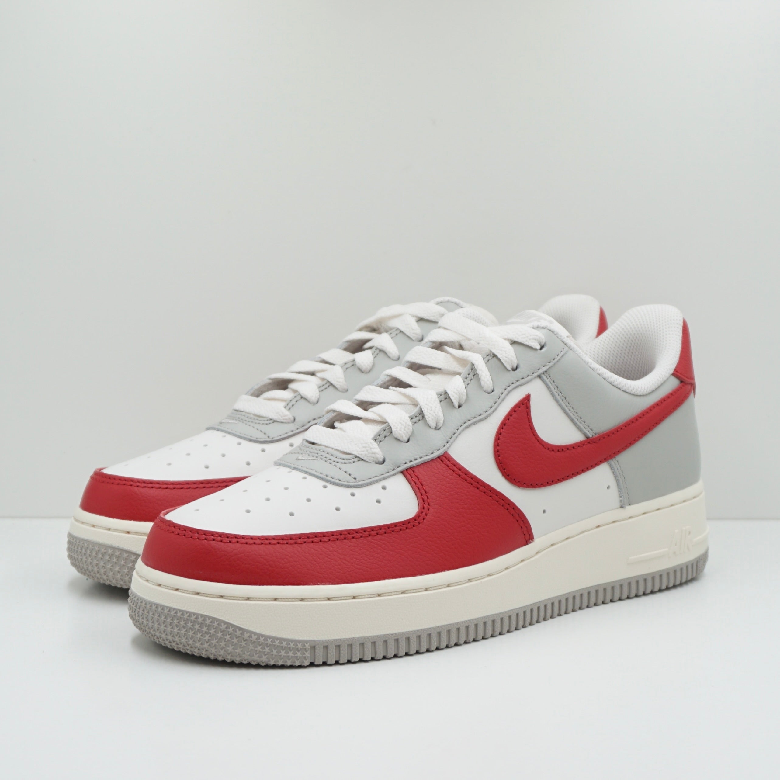 nike air force 1 low 07 lv8 red