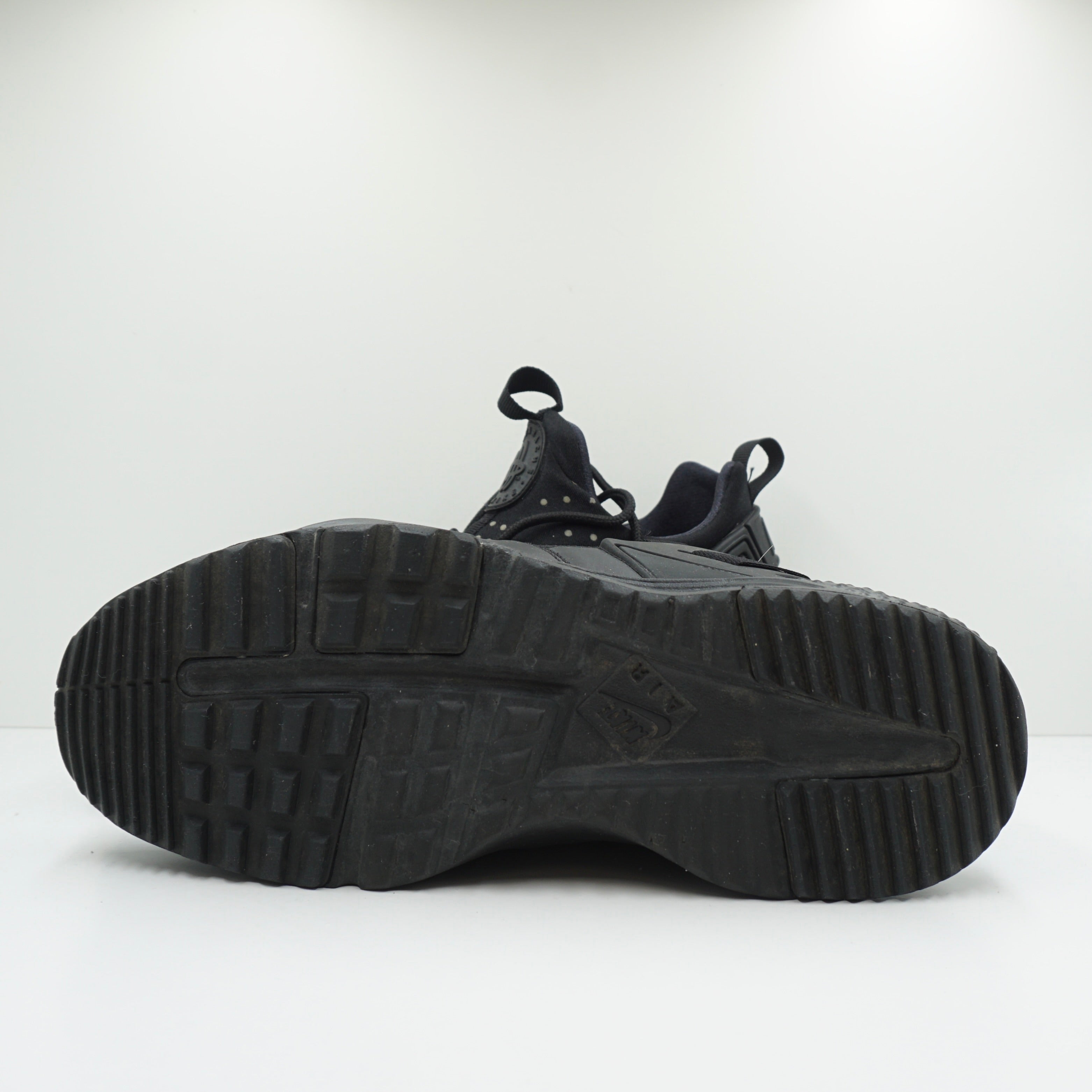 nike huarache utility triple black